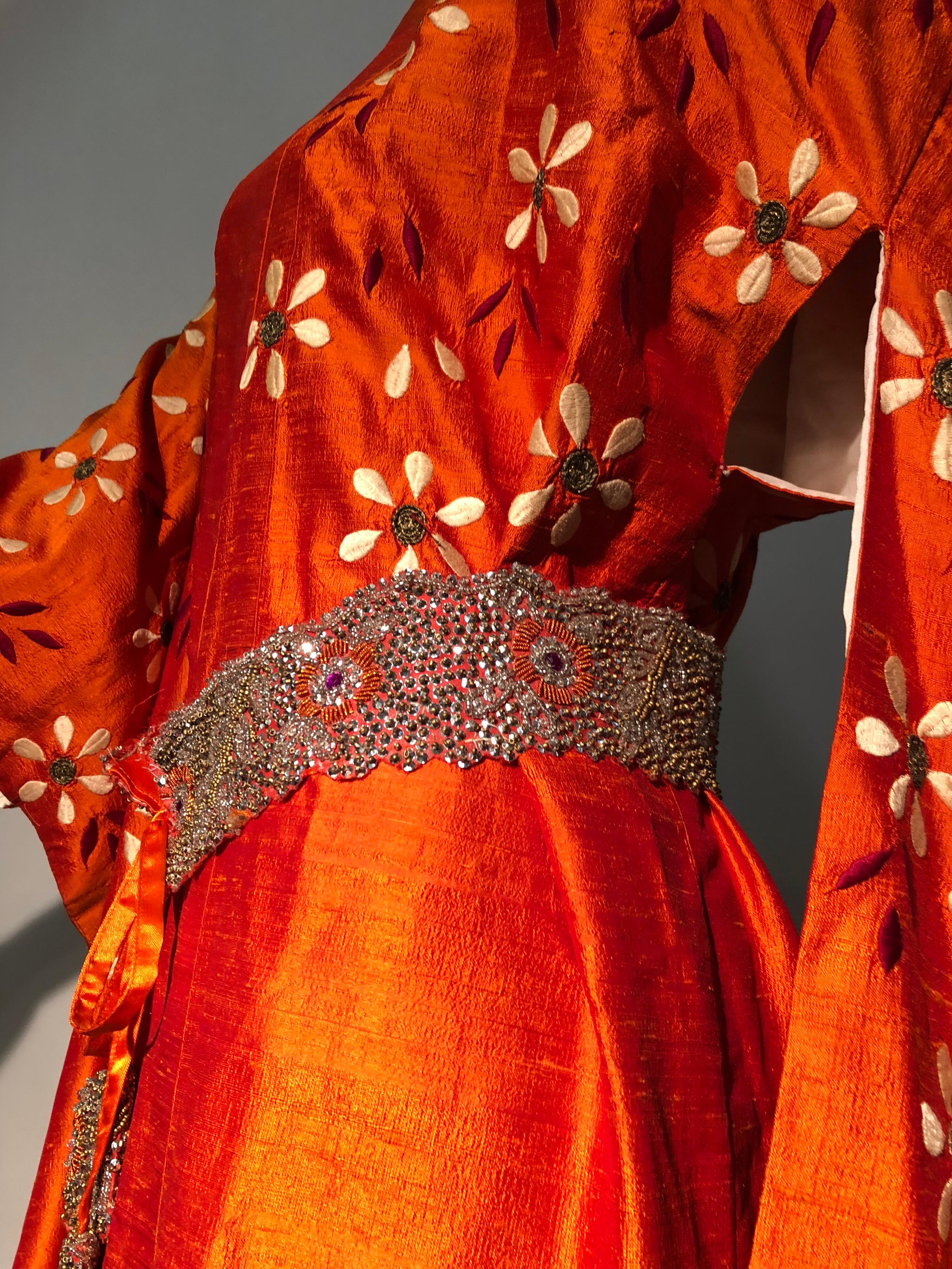 1940s Burnt Orange Raw Silk Spring Kimono W/ Embroidered Daisies & Beaded Belt 6