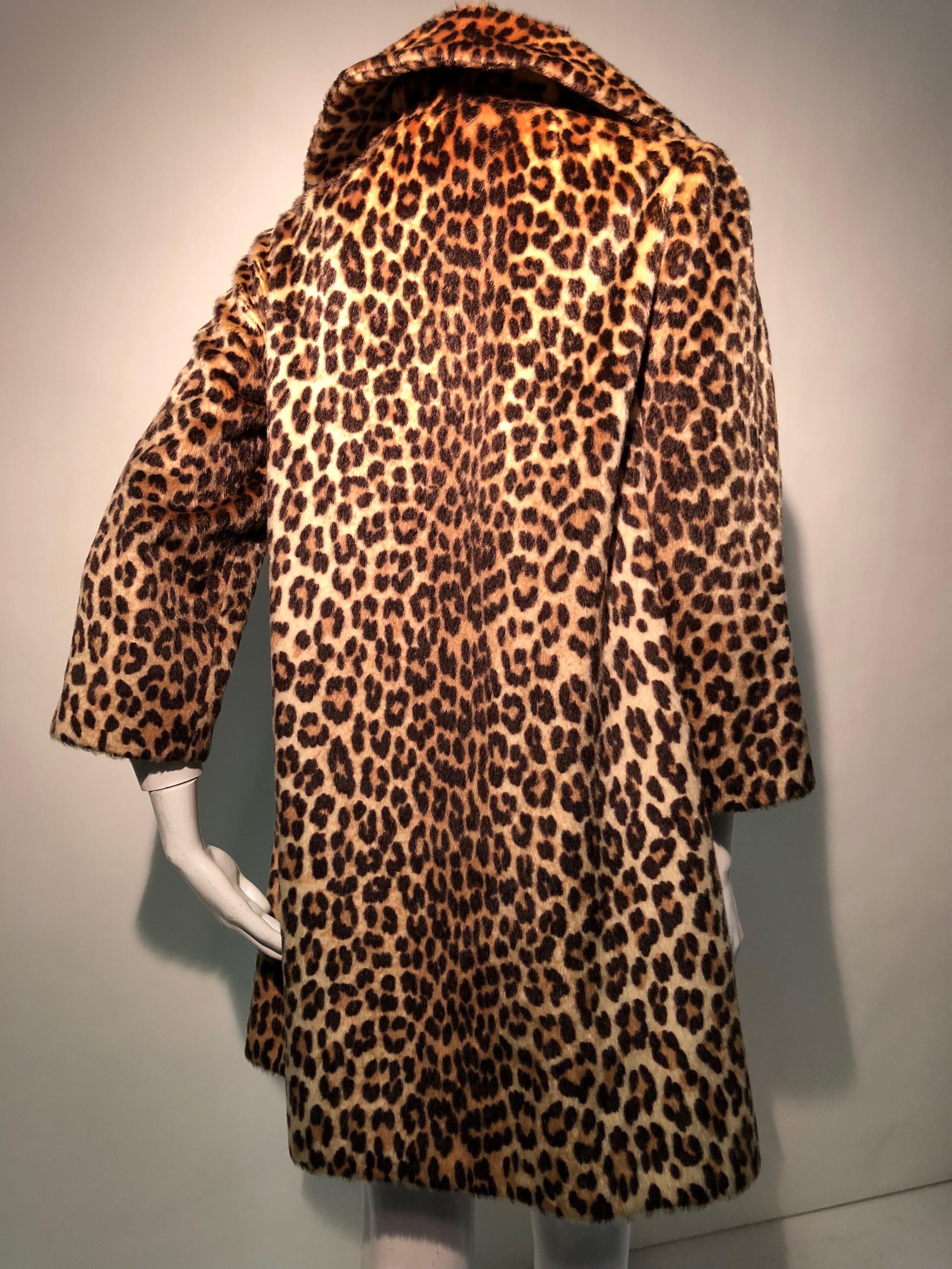 1960s Faux Leopard Fur Trench Coat W/ Original Belt By Somali  In Excellent Condition For Sale In Gresham, OR