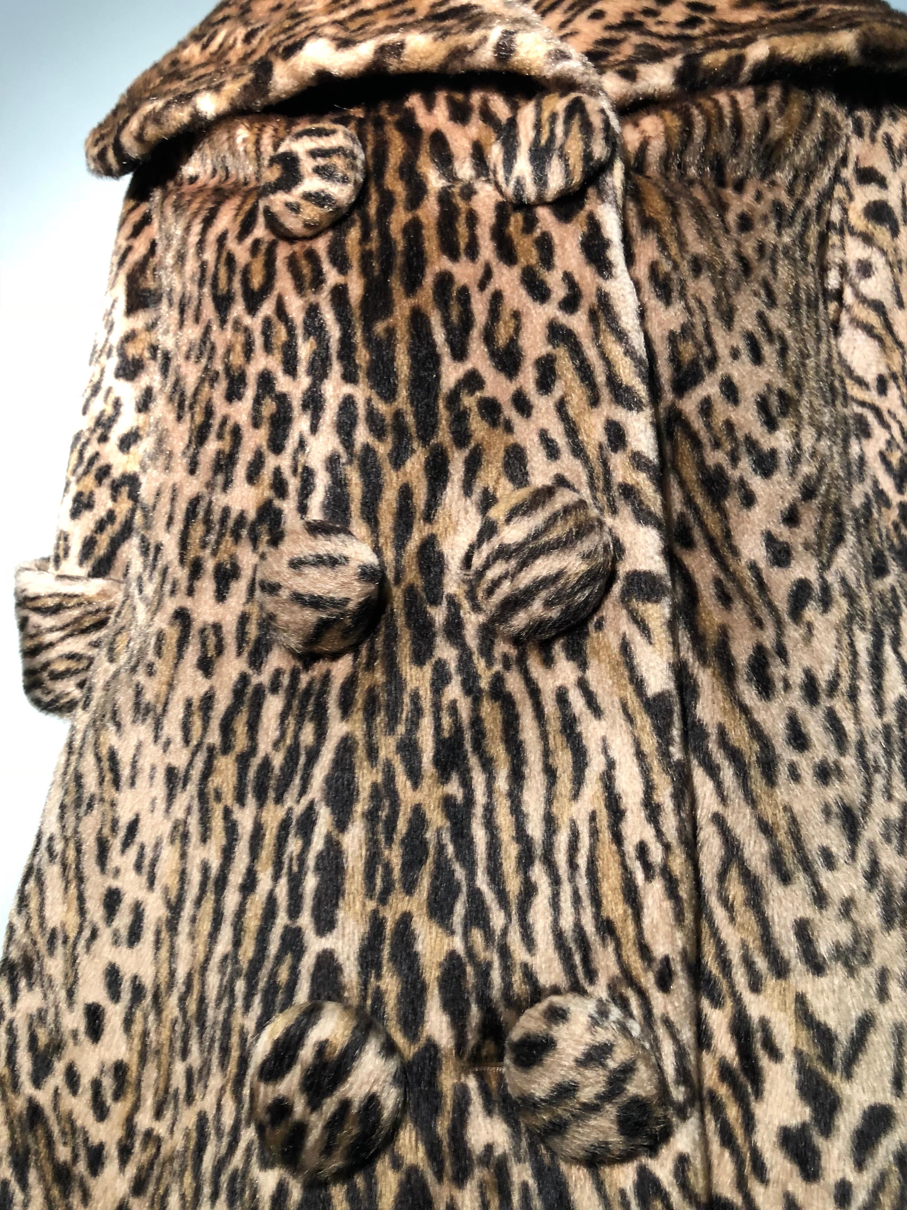1950er Kashan Kunstleopardenfell Swing Mantel mit Schalkragen 3