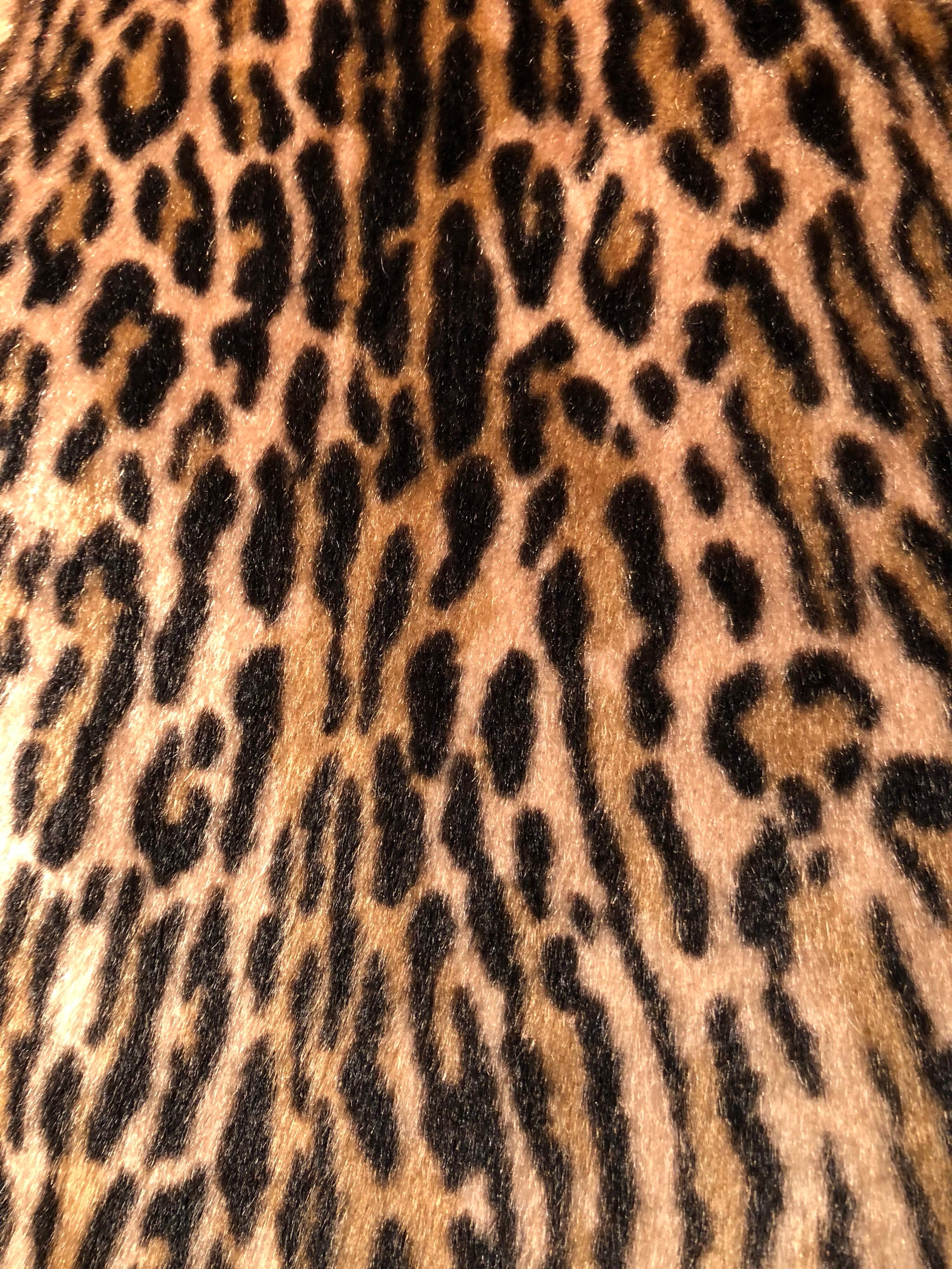 1950er Kashan Kunstleopardenfell Swing Mantel mit Schalkragen 7