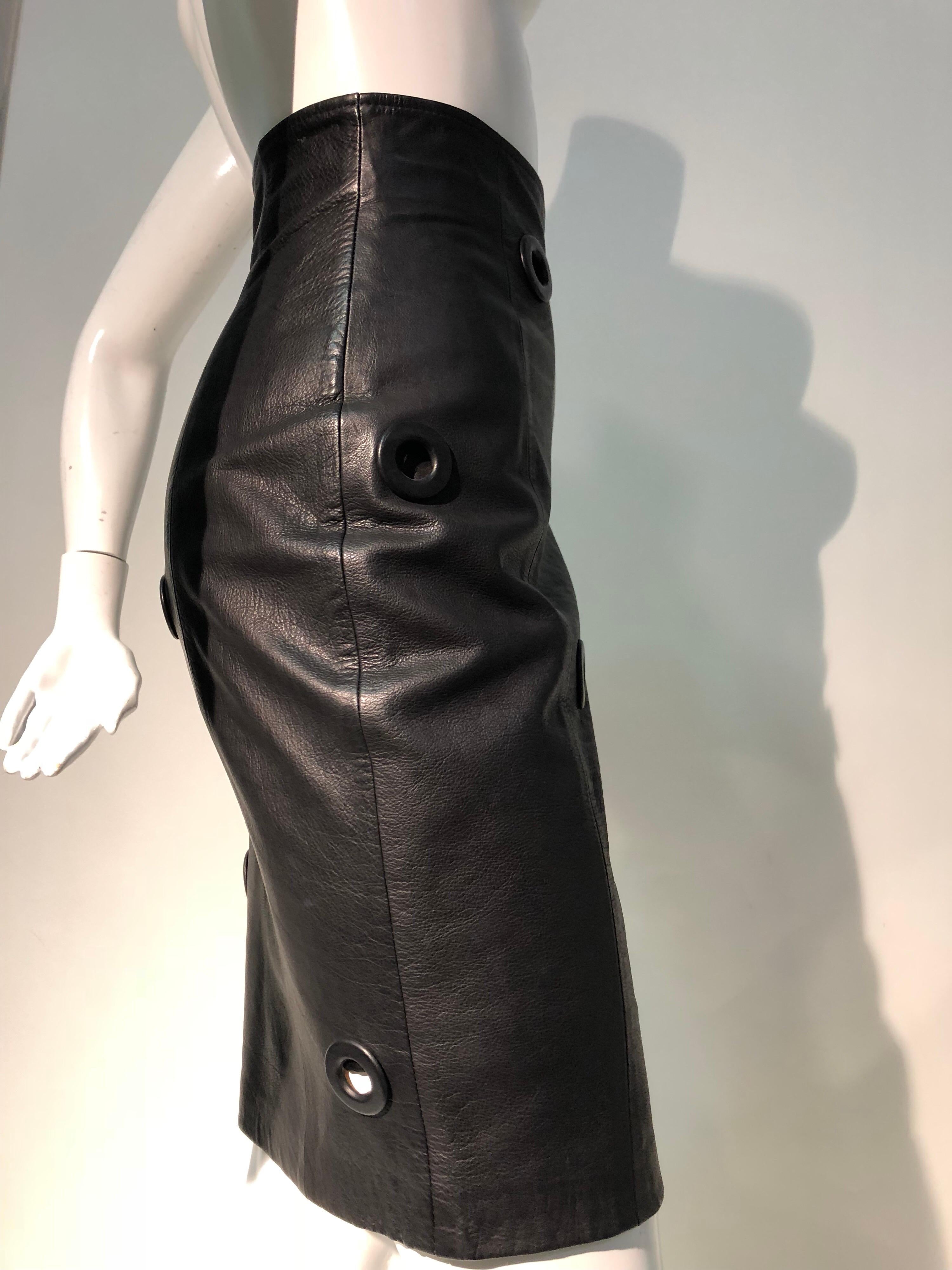 1980s Gianfranco Ferré High-Waisted Black Leather Mini Skirt W/ Large Eyelets In Excellent Condition In Gresham, OR