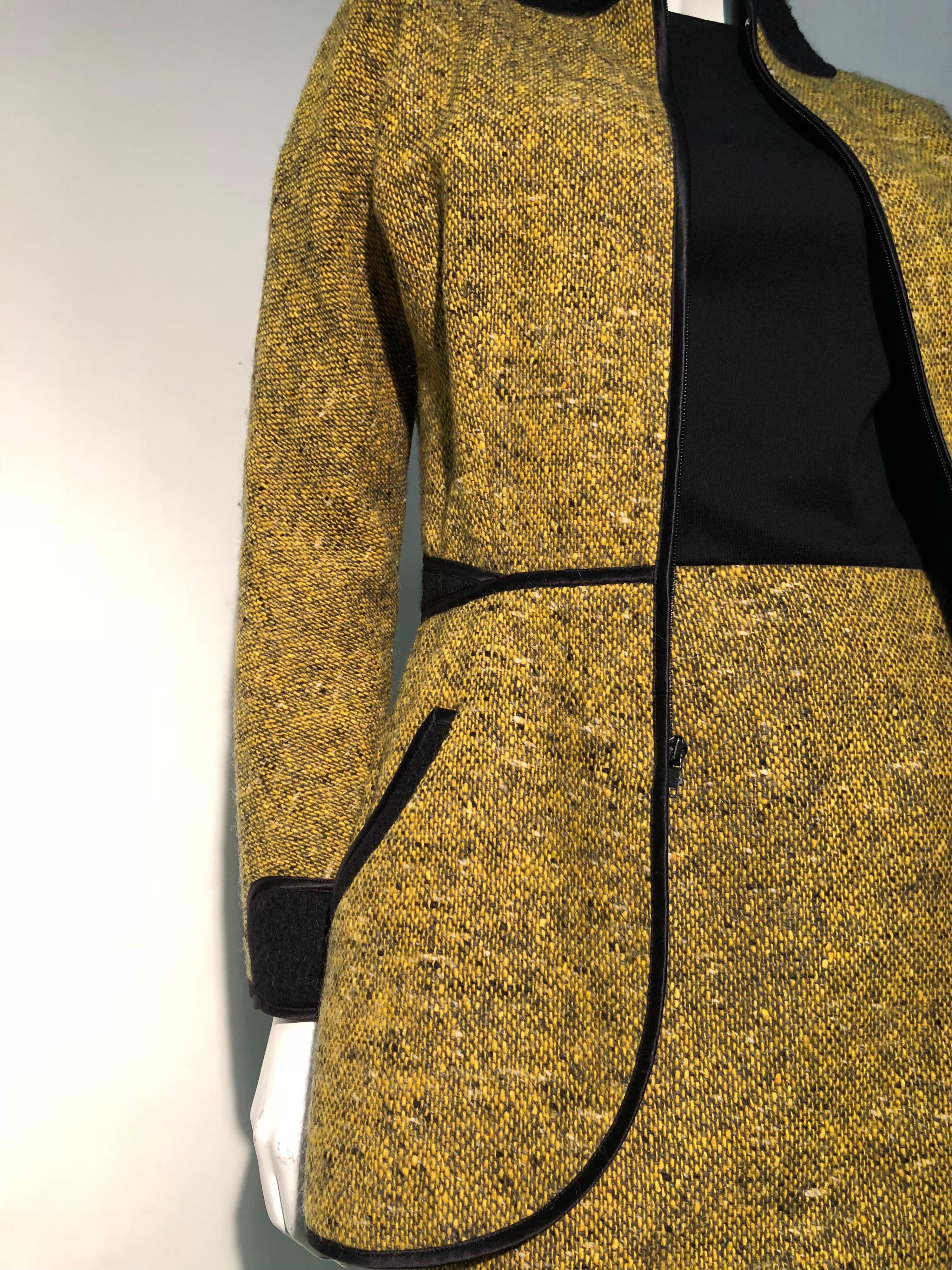 1990s Geoffrey Beene Goldenrod & Black Wool 2-Piece Tweed Dress and Jacket  For Sale 3