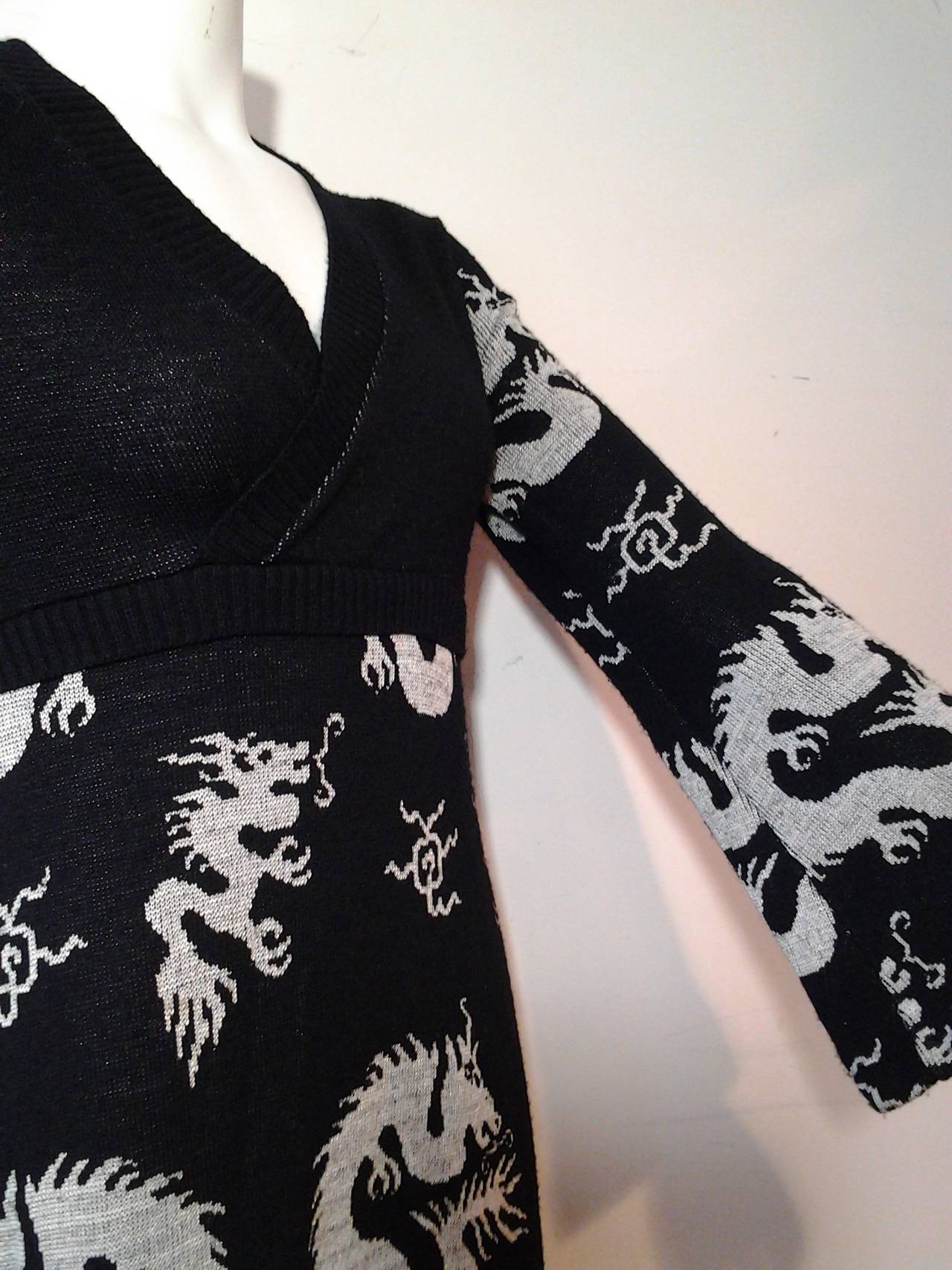 1970s Giorgio Sant Angelo Dragon Motif Knit Maxi in Black and Silver In New Condition In Gresham, OR