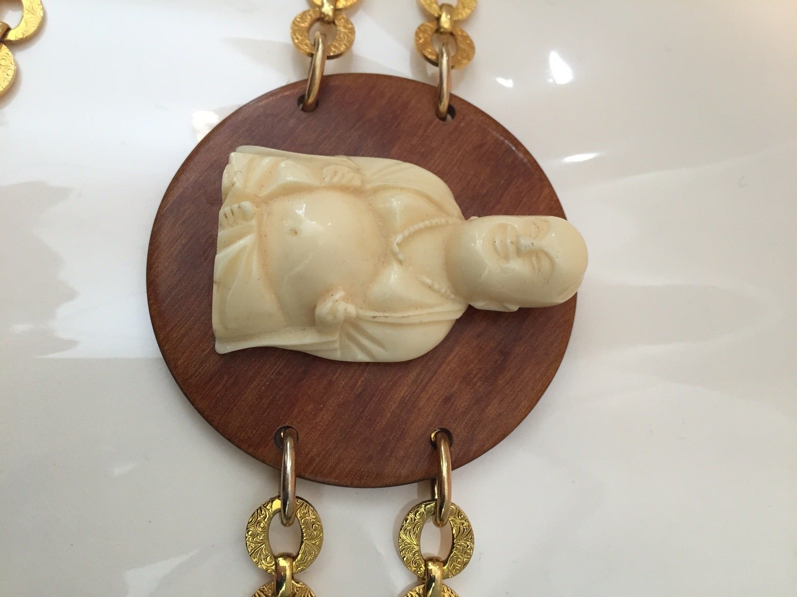 1960s Buddha Medallion Chain Belt w/ Jadeite and Teak Wood In Excellent Condition In Gresham, OR