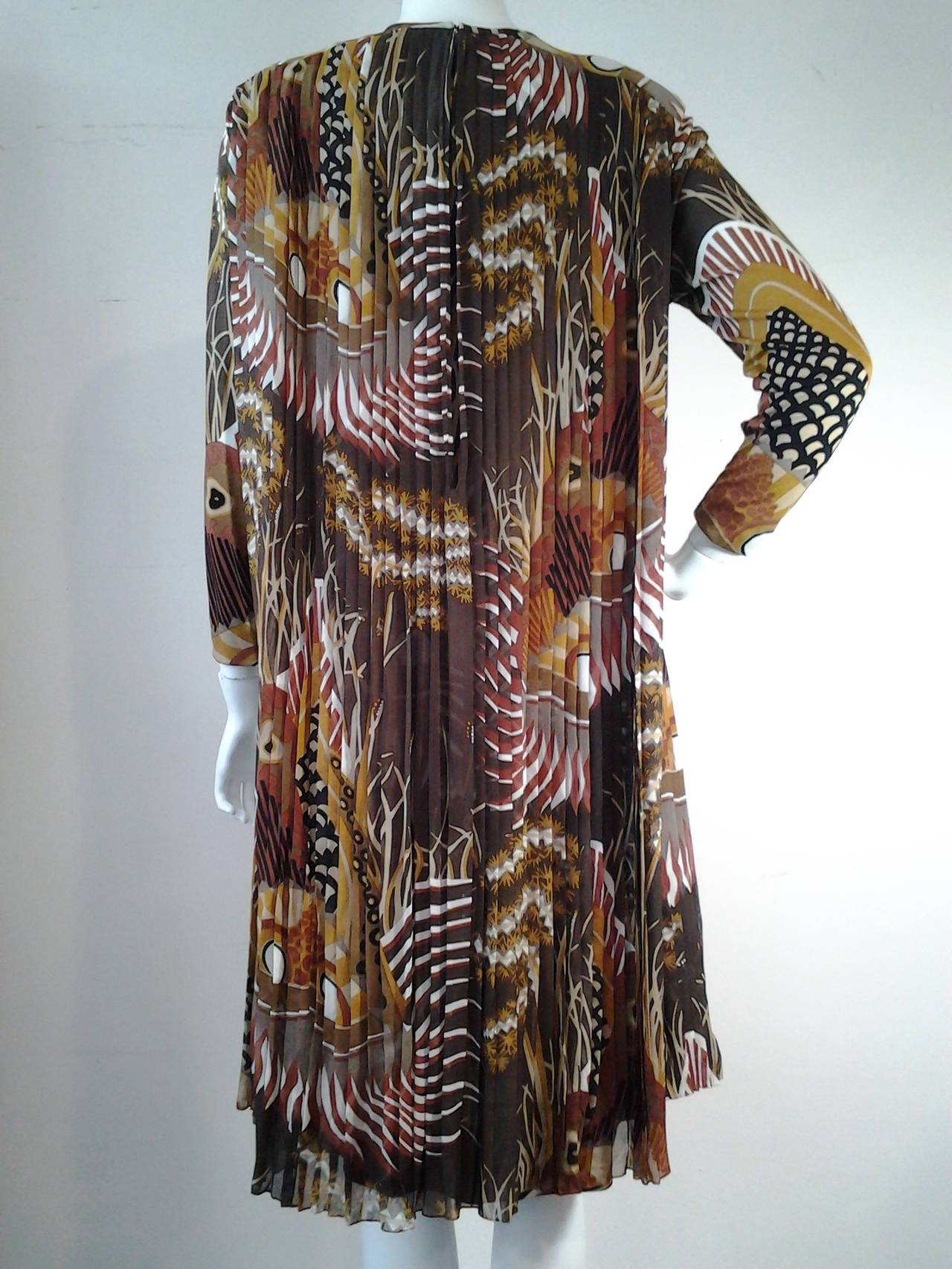 1970s La Mendola Print Jersey Dress with Silk Chiffon Overlay In Excellent Condition In Gresham, OR