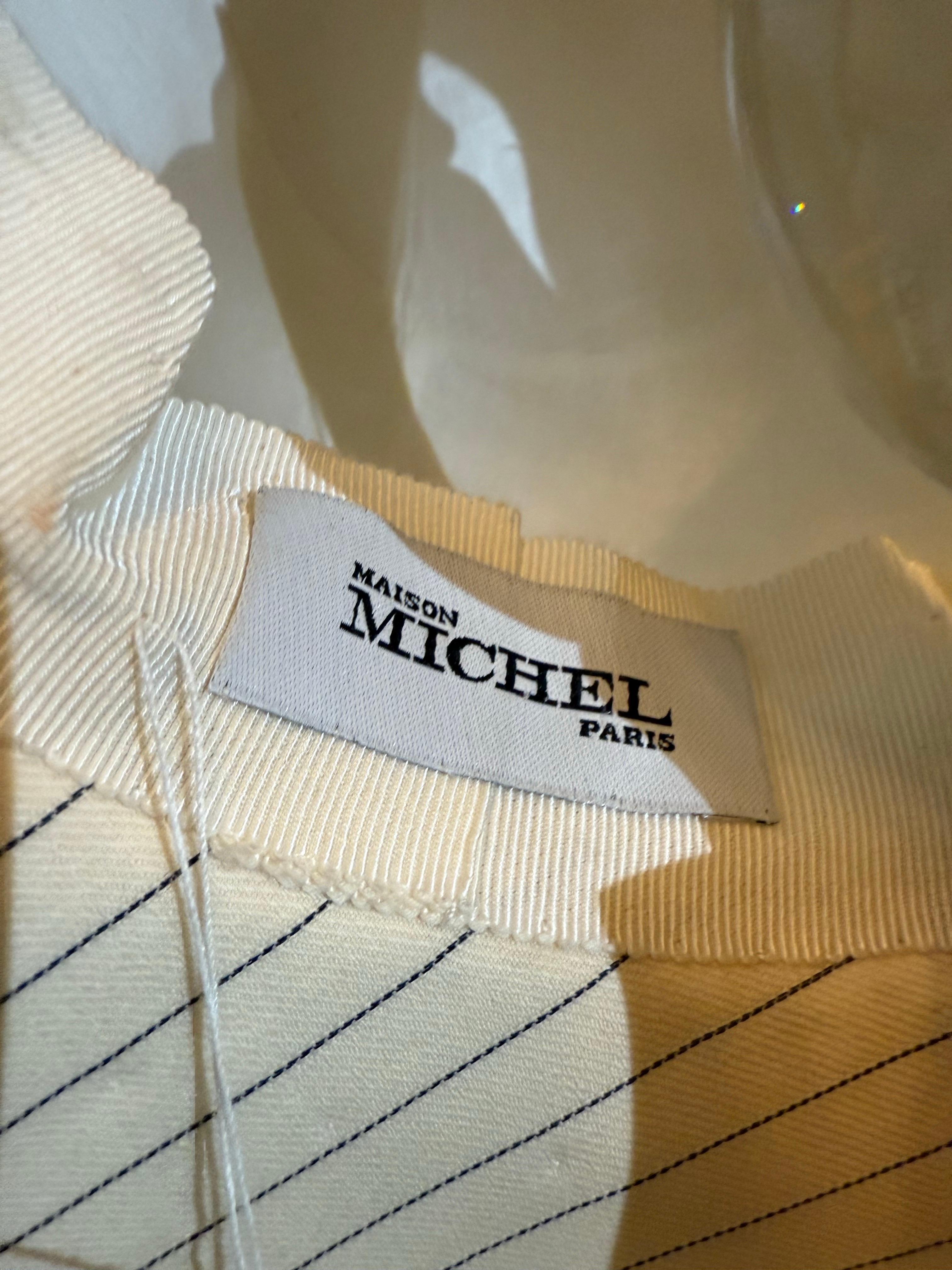 Maison Michel su misura: Fedora in lana a righe color crema e nero con pennacchi neri. in vendita 10
