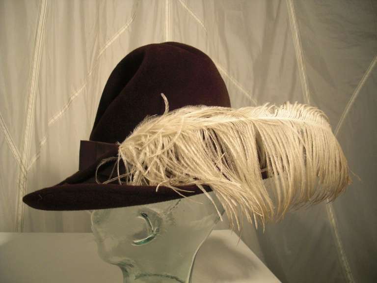 1970s Betmar Wide Brimmed Fedora w/ Ostrich Feather In Excellent Condition In Gresham, OR
