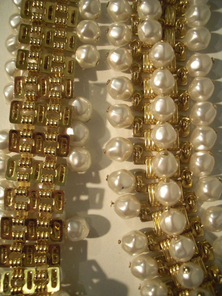 1980s Christian Dior Chain Link Belt w/ Faux Pearls 2
