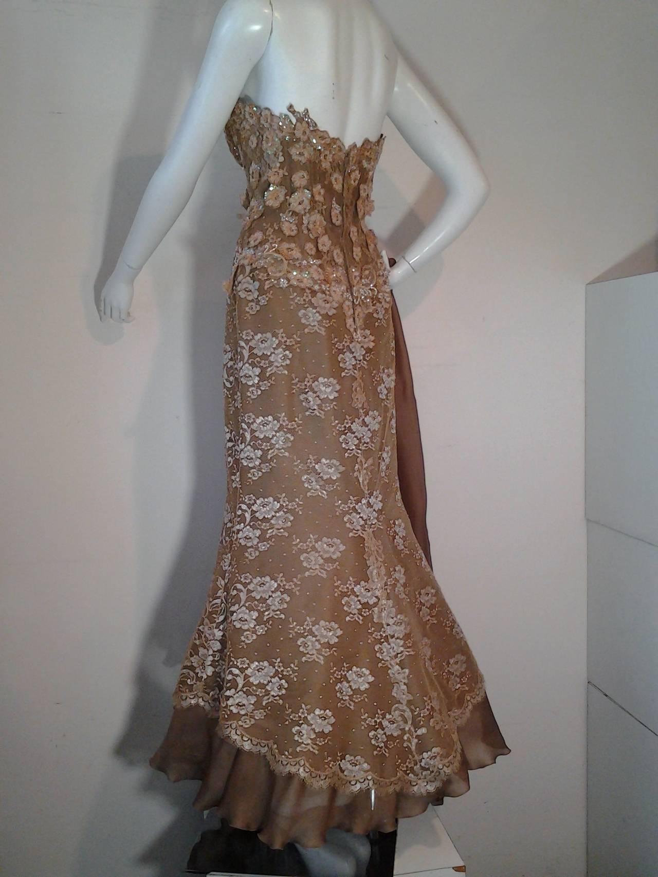 1980s Vicky Tiel Couture Cappuccino Lace Gown w/ Sequin Applique In Excellent Condition In Gresham, OR
