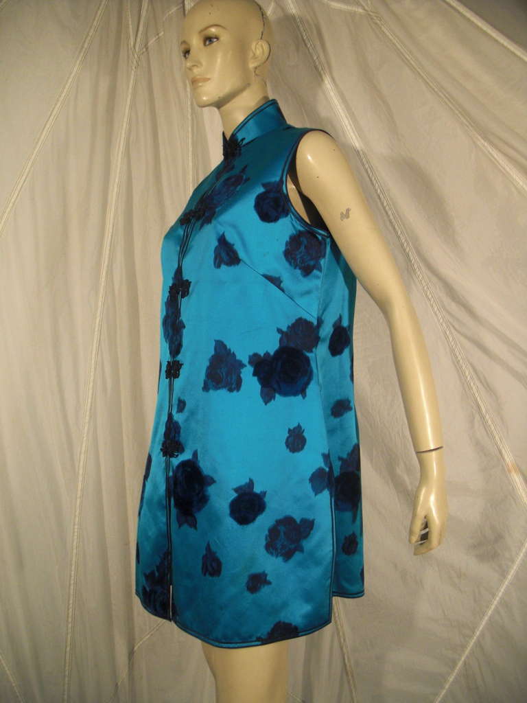 1950s Turquoise Floral Silk Satin Vest w/ Chinese Styling In Excellent Condition In Gresham, OR