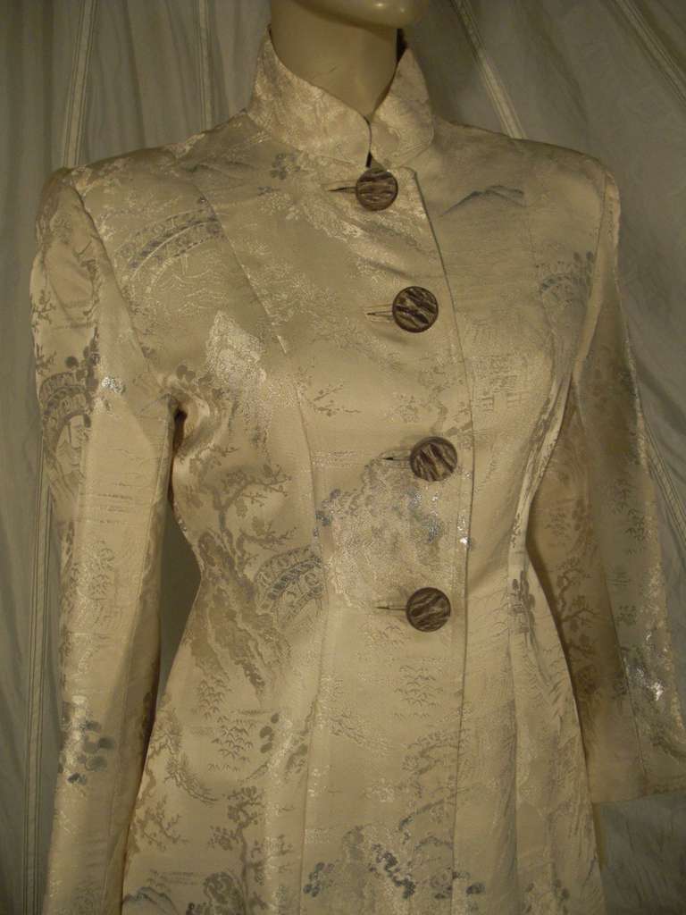 40s Japanese High Collar Ivory Silk Jacquard Evening Jacket In Excellent Condition In Gresham, OR