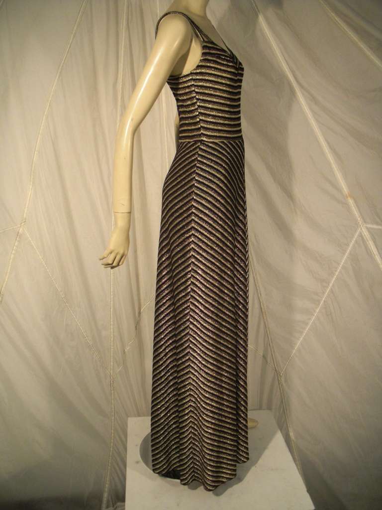 70s Gold and Black Disco Maxi in Chevron Pattern with Shawl In Excellent Condition In Gresham, OR
