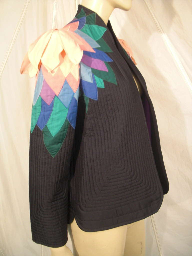 80's Quilted Wearable Art Jacket

No closure