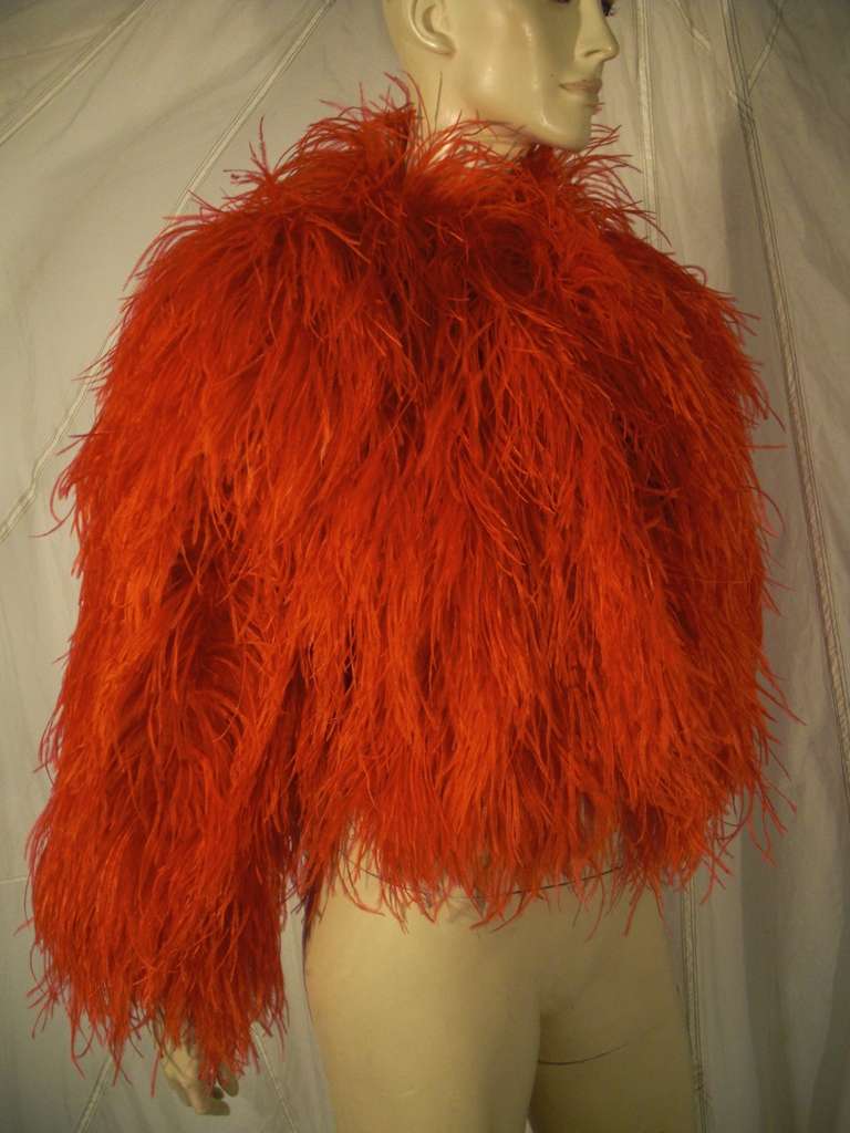 1970s Lavish Ostrich Feather Cropped Chubby in Vivid Red In Excellent Condition In Gresham, OR