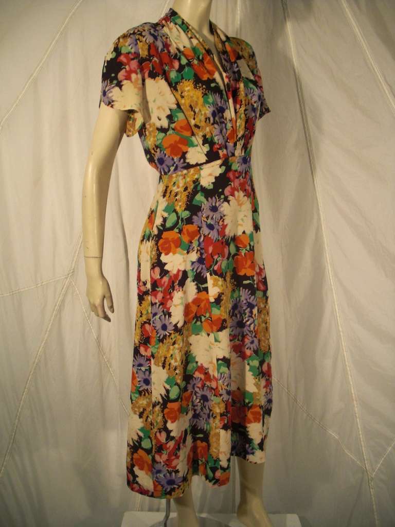 1930 Silk Floral Print Crepe Dress In Excellent Condition In Gresham, OR