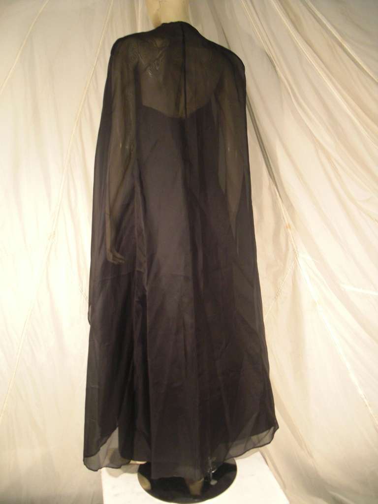 1960s Pauline Trigere Silk Strapless Organza Gown and Cape In Excellent Condition In Gresham, OR