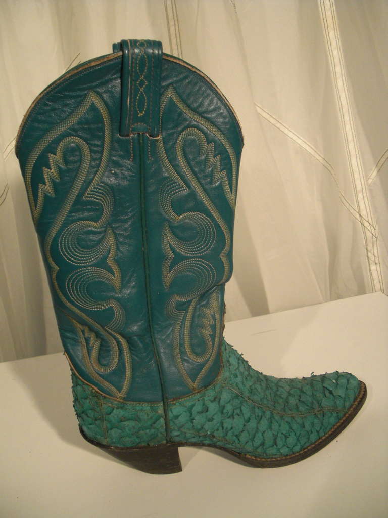 green snakeskin cowboy boots