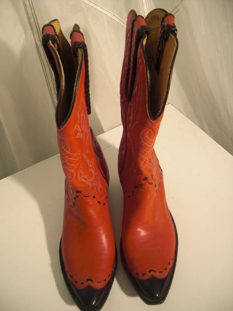 1980s Stallion Fancy Red Leather Western Boots w/ Black Hand Stitching In Excellent Condition In Gresham, OR