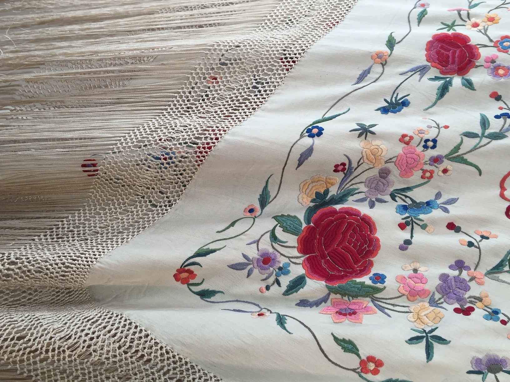 1920s Cantonese Embroidered Silk Shawl with Phoenix Birds 1