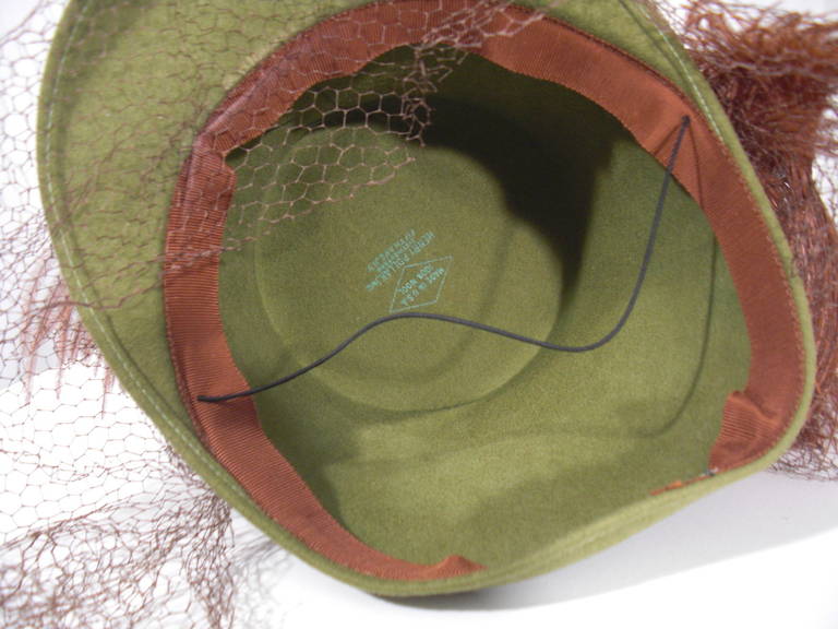 1940s Sage Green Felt Hat with Brown Feather Quill 5
