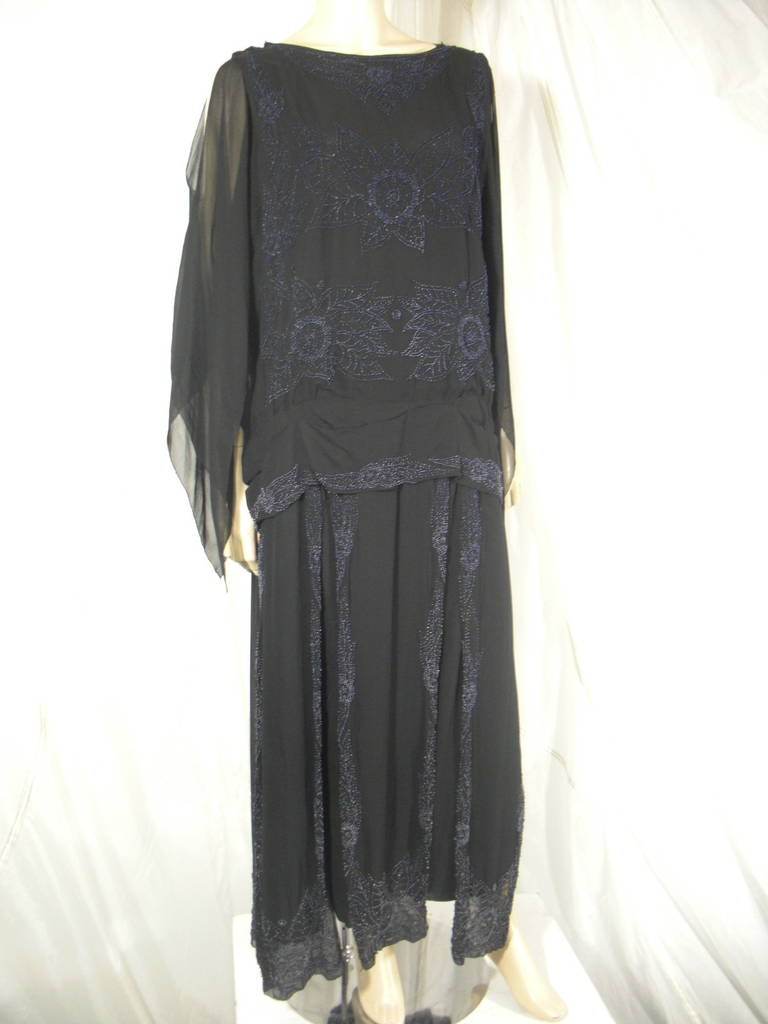 Women's 1920s Beaded Black Silk Chiffon Flapper Dress