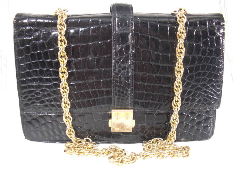 1960s Saks 5th Avenue Alligator Bag with Gold Chain Handle 5