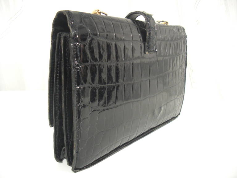 1960s Saks 5th Avenue Alligator Bag with Gold Chain Handle 1
