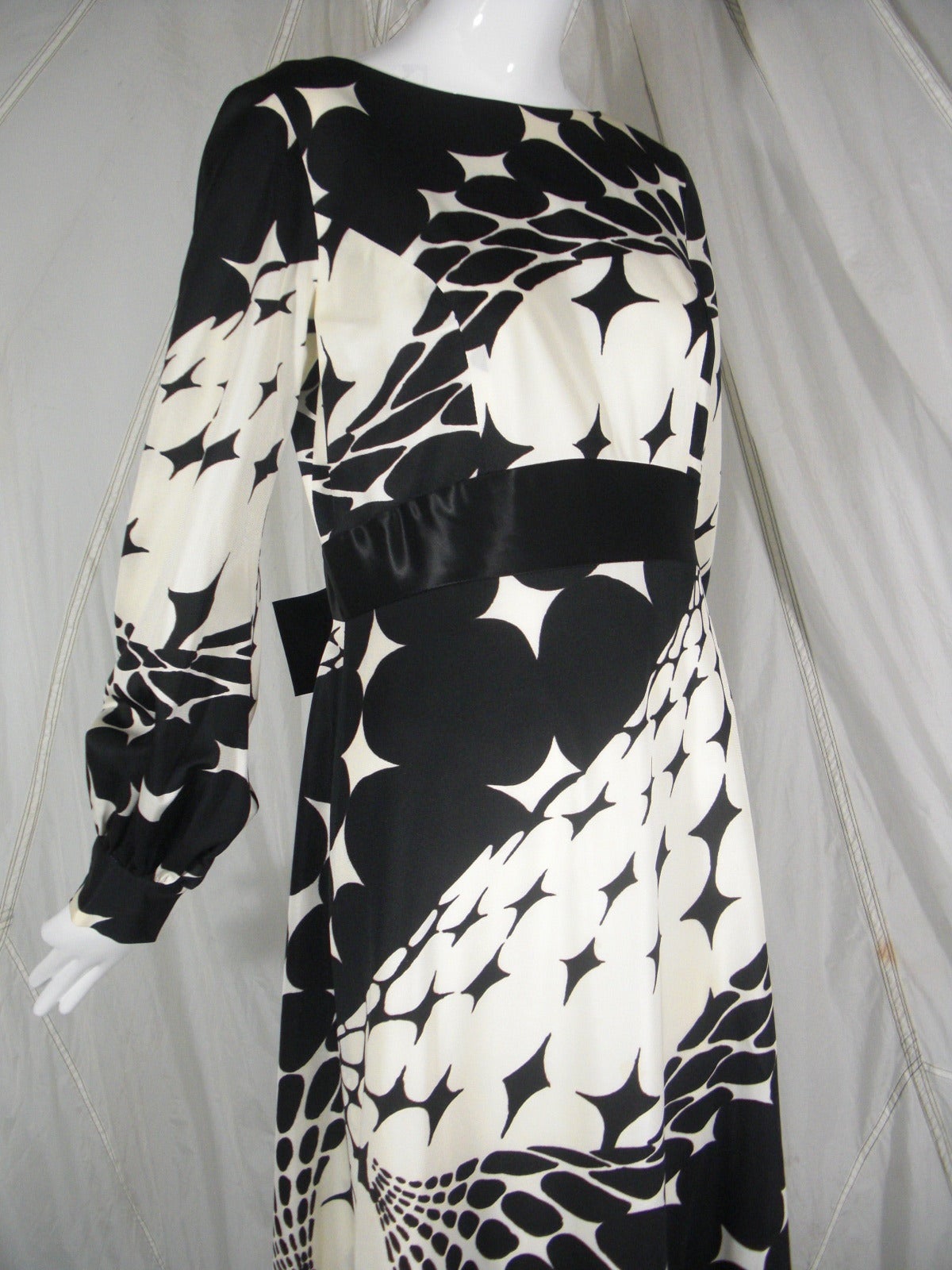 1970s Estevez Black and White Abstract Jersey Maxi Dress 2