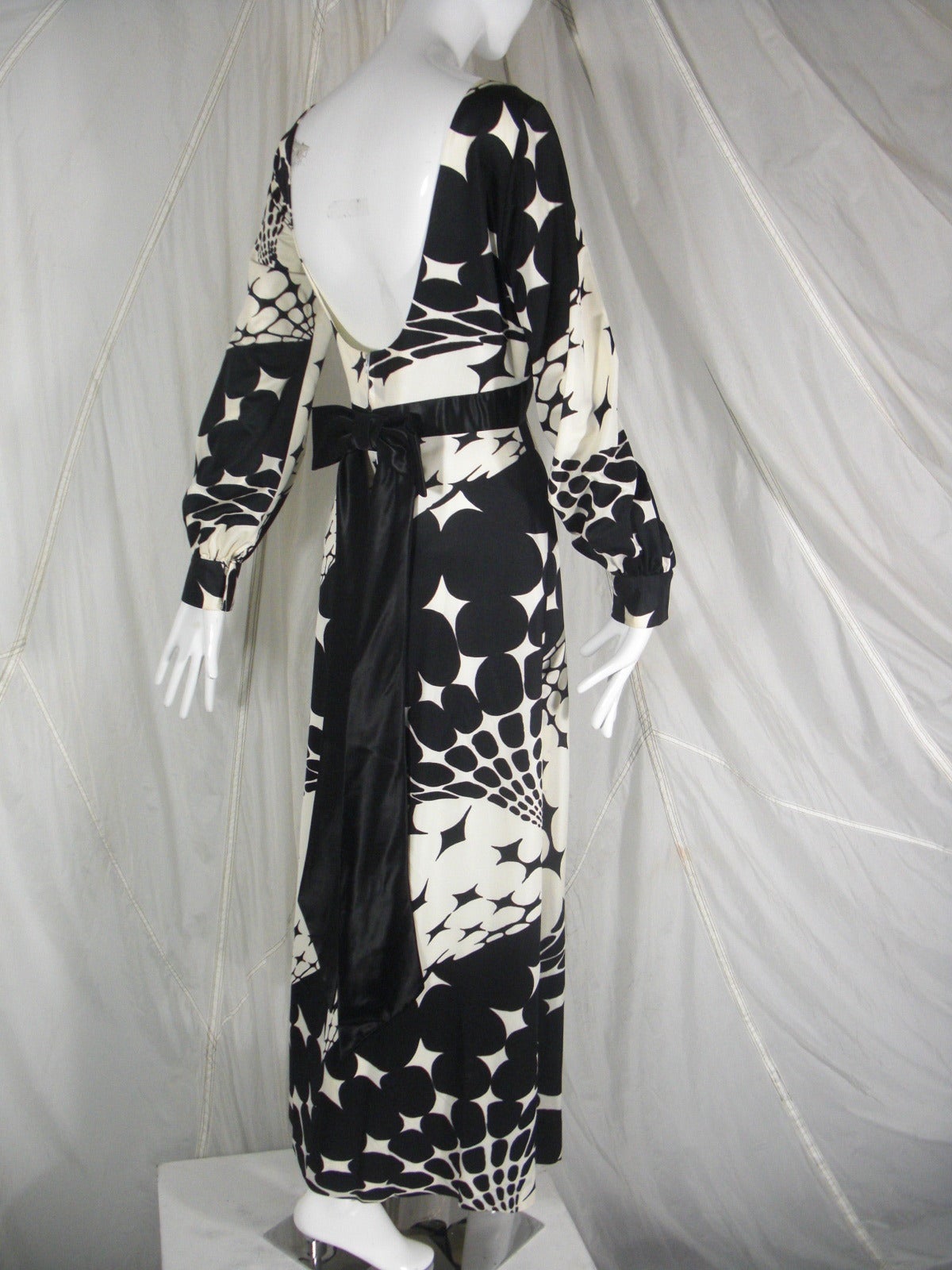 1970s Estevez Black and White Abstract Jersey Maxi Dress 3