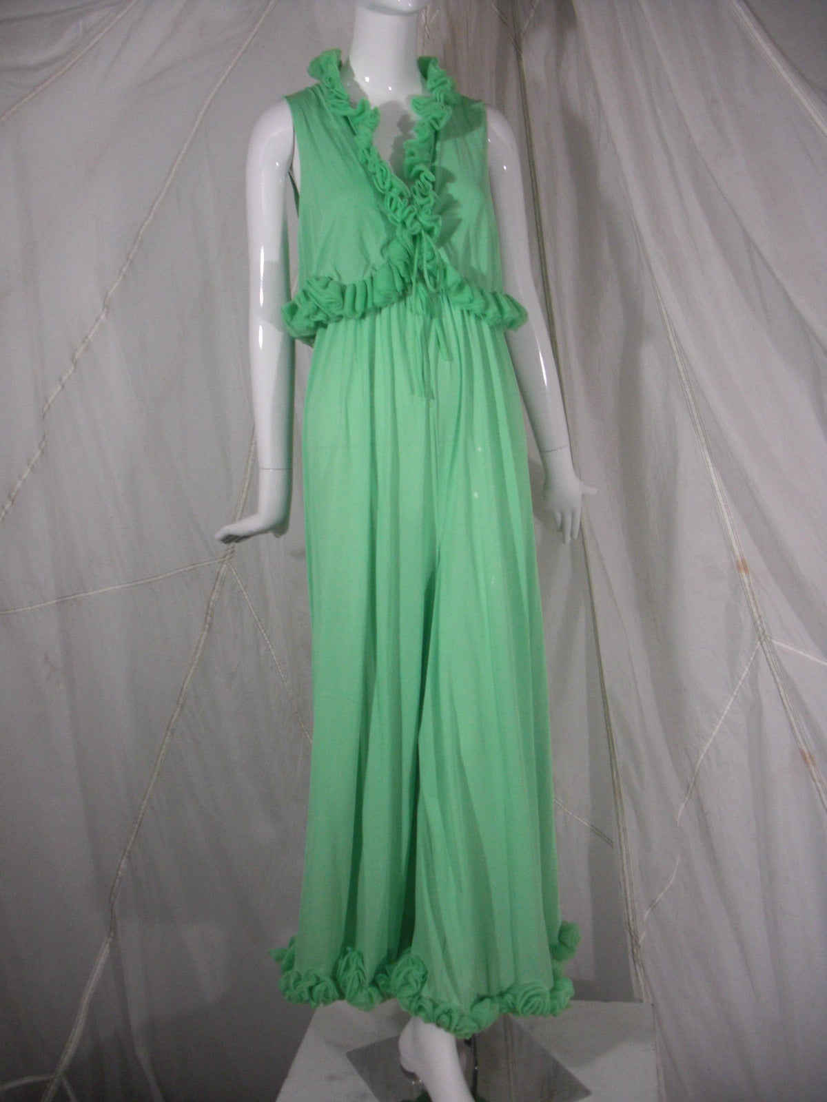 1960s Lime Green Sleeveless Jumpsuit In Excellent Condition In Gresham, OR