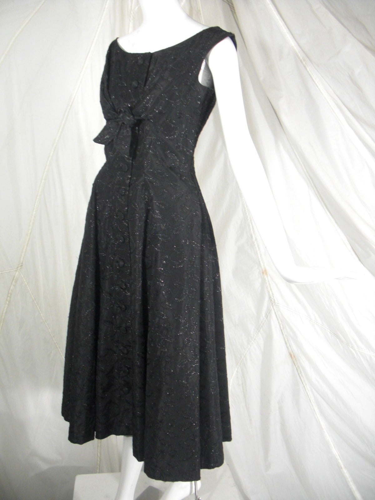 Women's 1950s Suzy Perette Black Button Front Dress with Embroidered Flowers