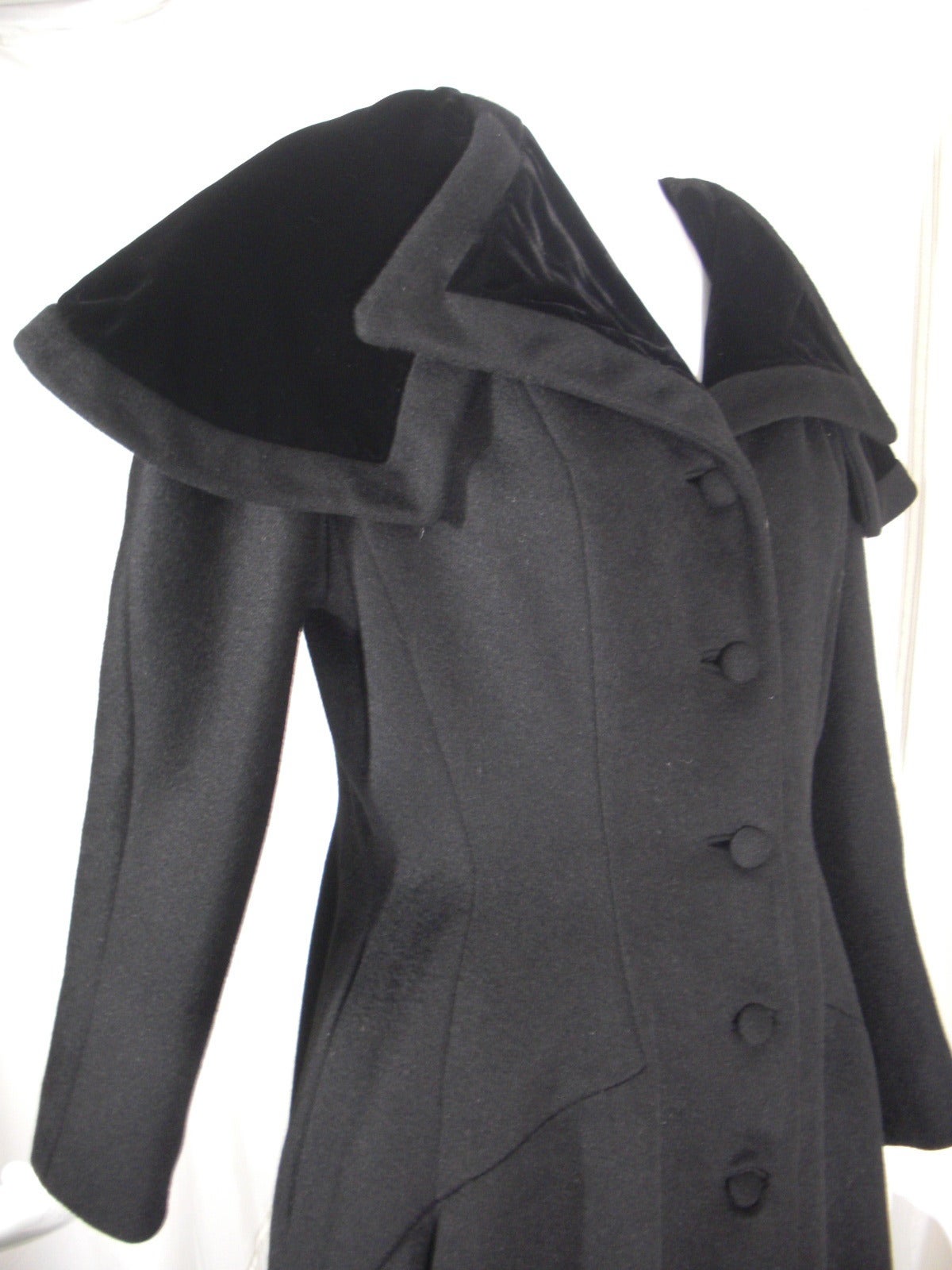 1950s Lilli Ann Fitted Black Coat with Dramatic Collar in Velvet 2