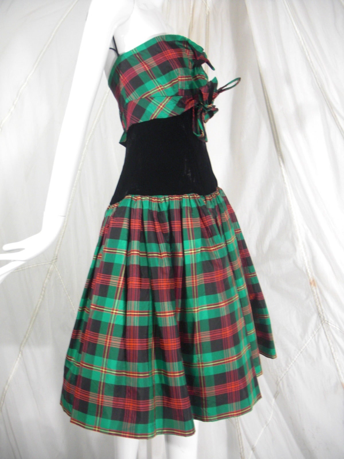 Victor Costa for SAKS 5th Avenue Green Plaid and Velvet Dress
