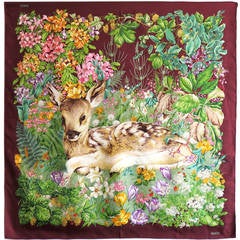 GUCCI ITALY Fawn Flora printed silk scarf never Vintage