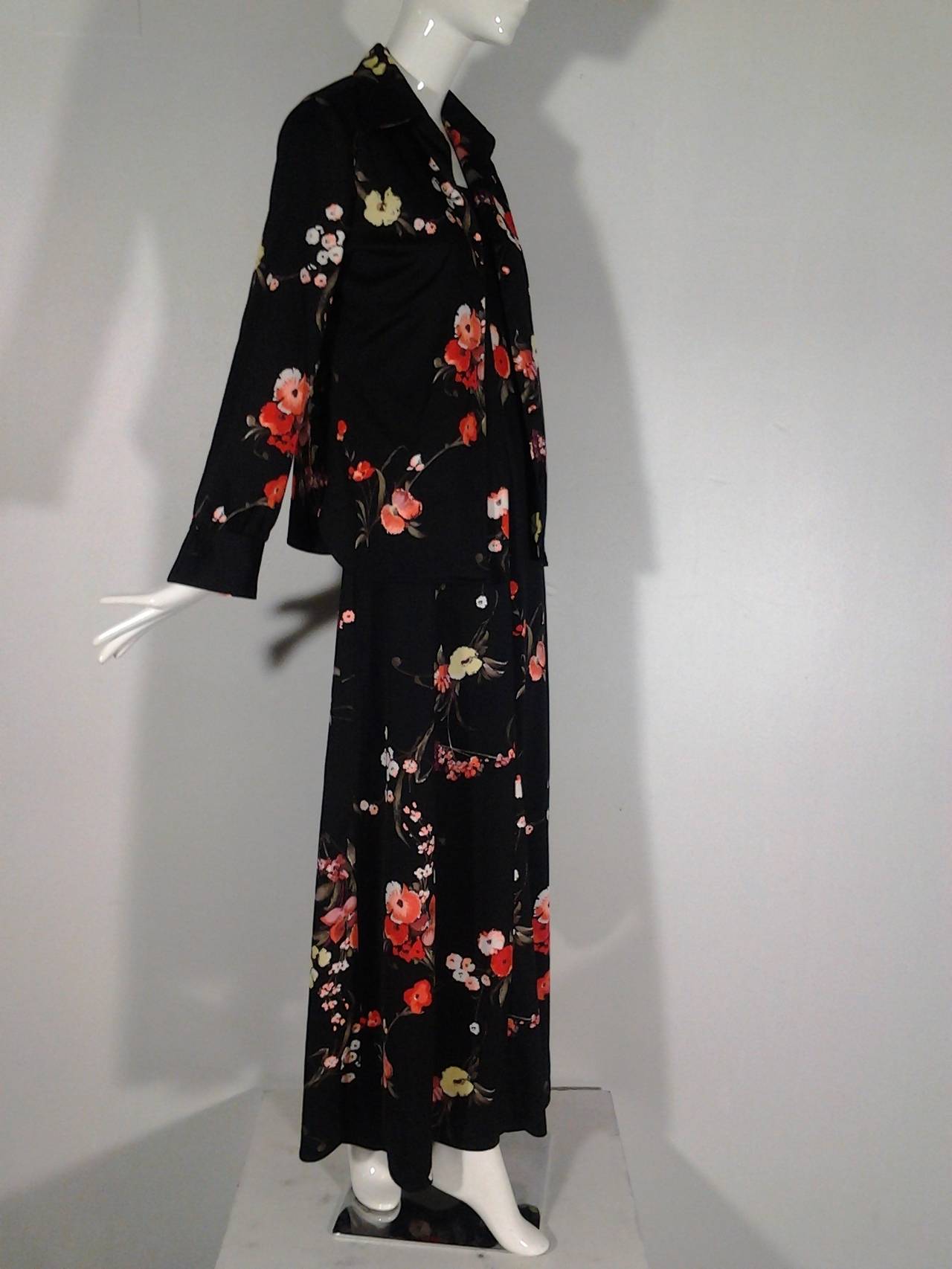 1970s Joseph Magnin Two Piece Black Jersey Floral Ensemble In Excellent Condition In Gresham, OR