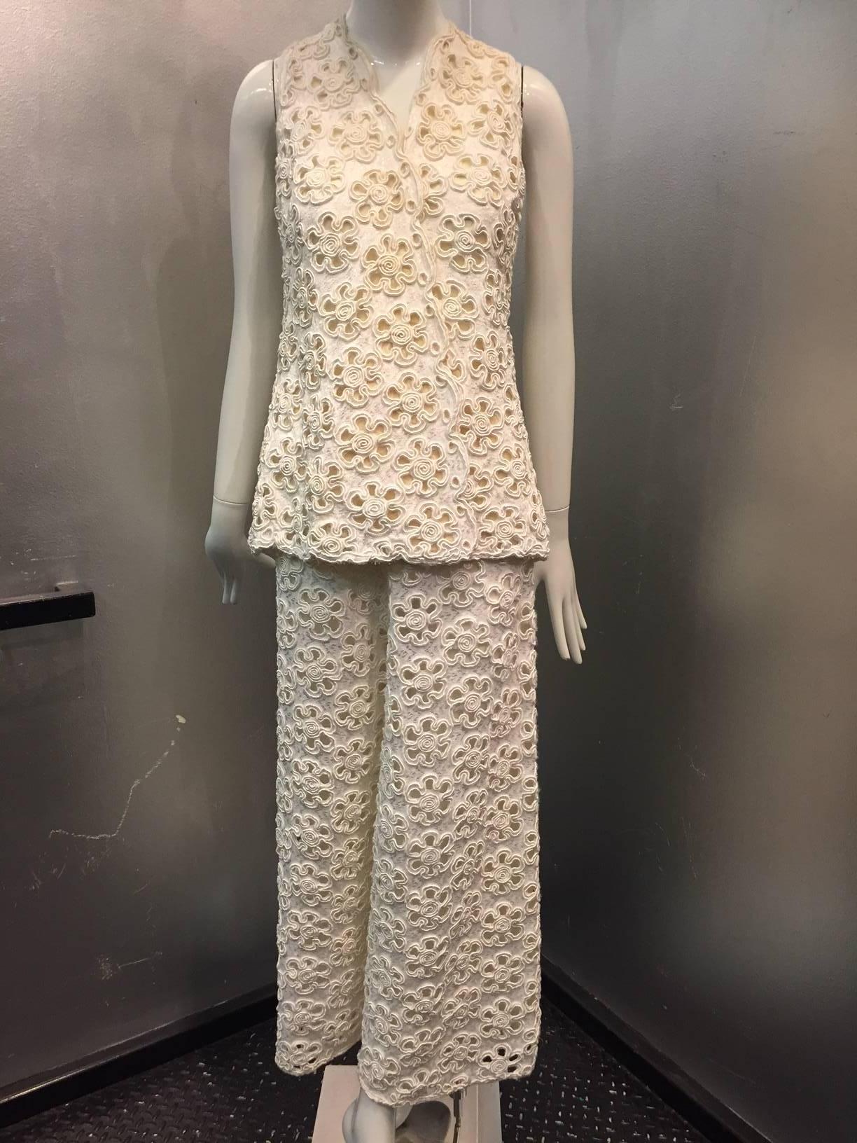 Women's 1960s James Galanos Mod Cream Embroidered Eyelet Lace 3-Piece Pant Suit For Sale