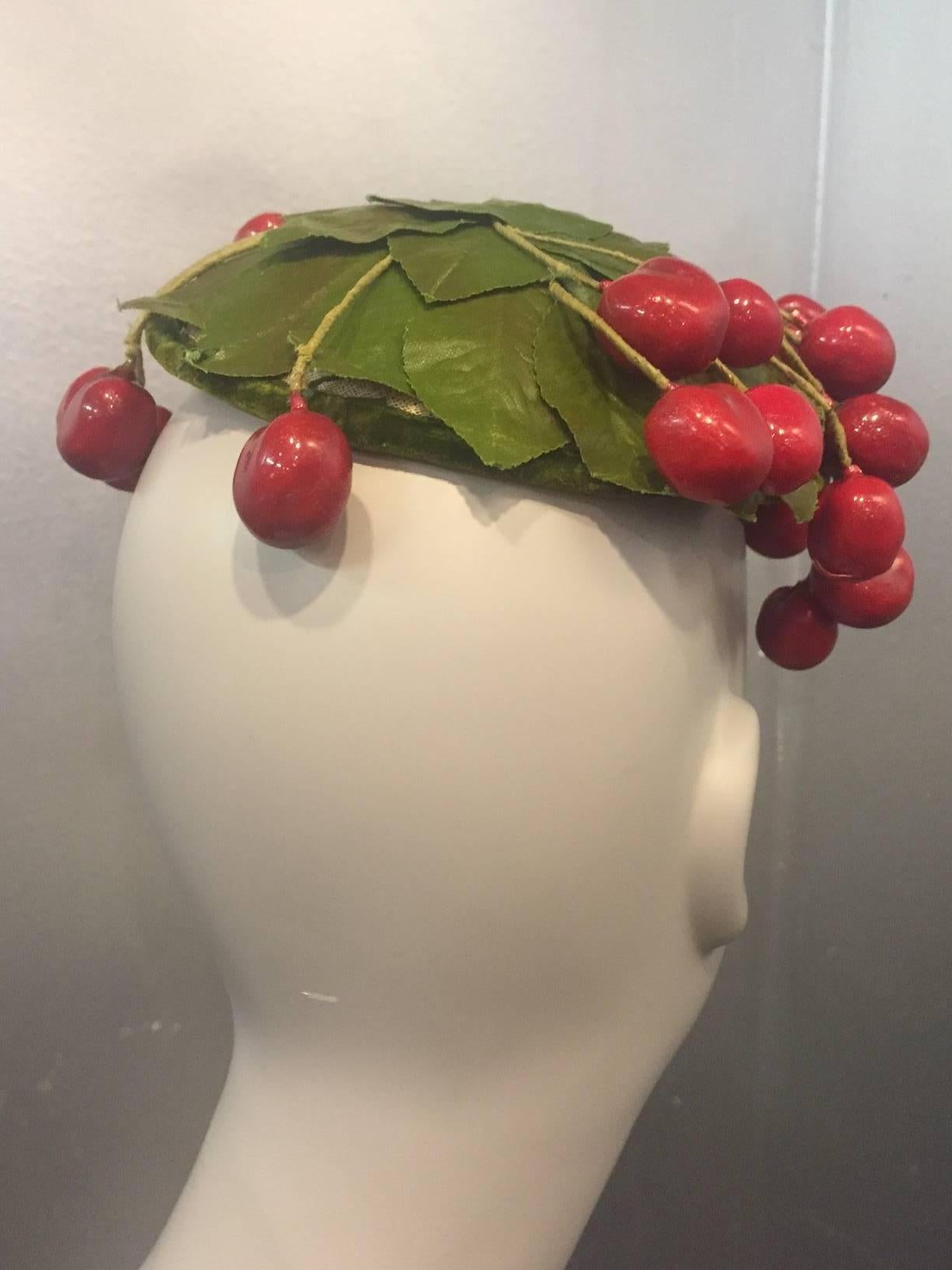 1950s Arthur Rubin Whimsical Cherry Hat In Excellent Condition In Gresham, OR