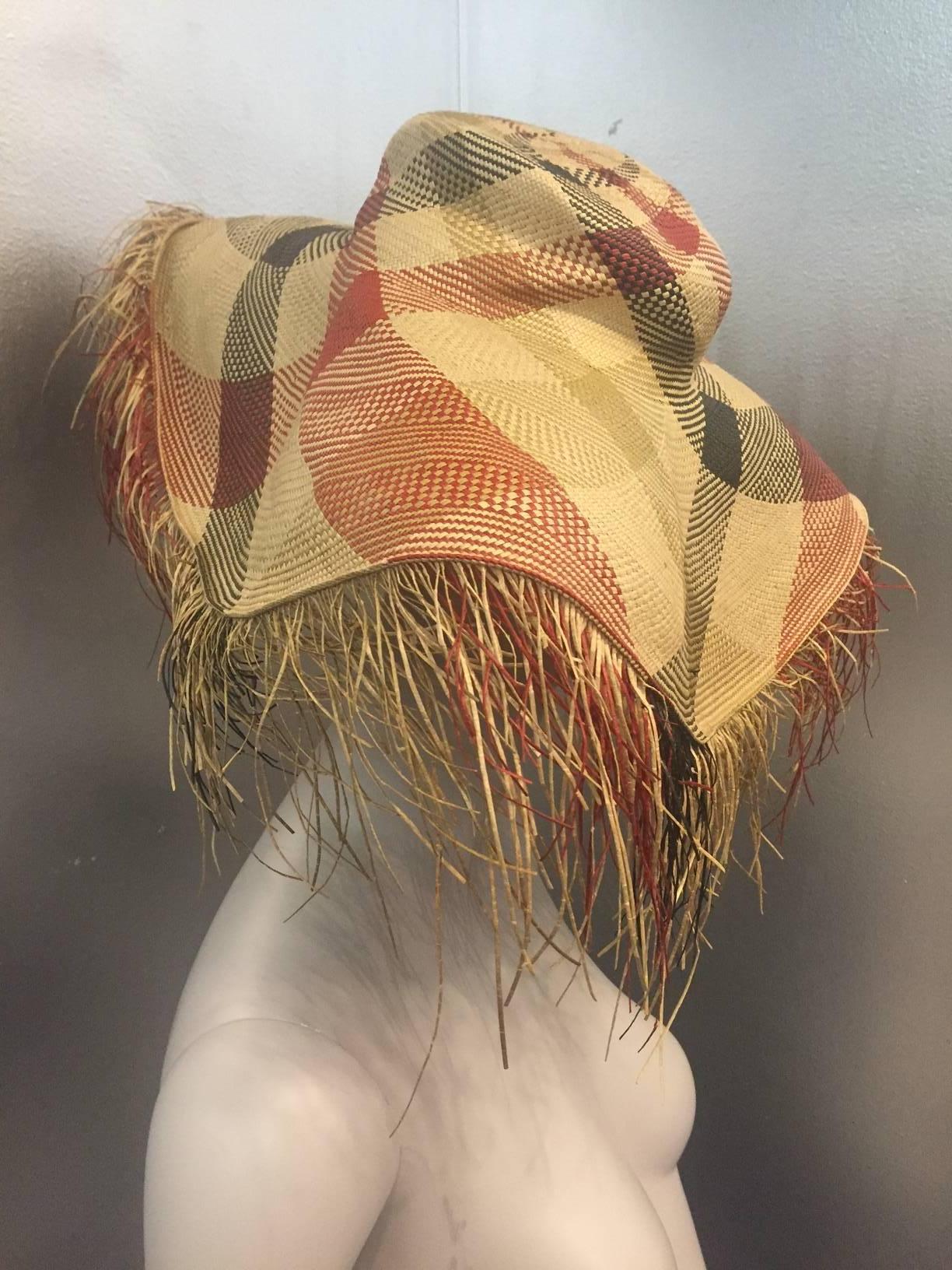 1940s Woven Plaid Straw Sun Hat with Dramatic Straw Fringed Brim  In Excellent Condition In Gresham, OR