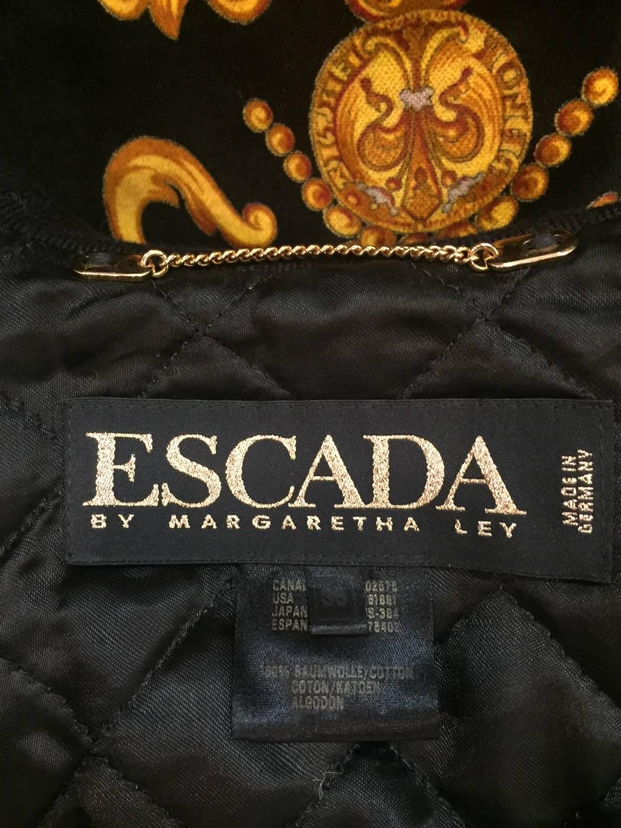 Bomber Escada anni '80 in velluto di cotone stampato a volute e monete in vendita 2