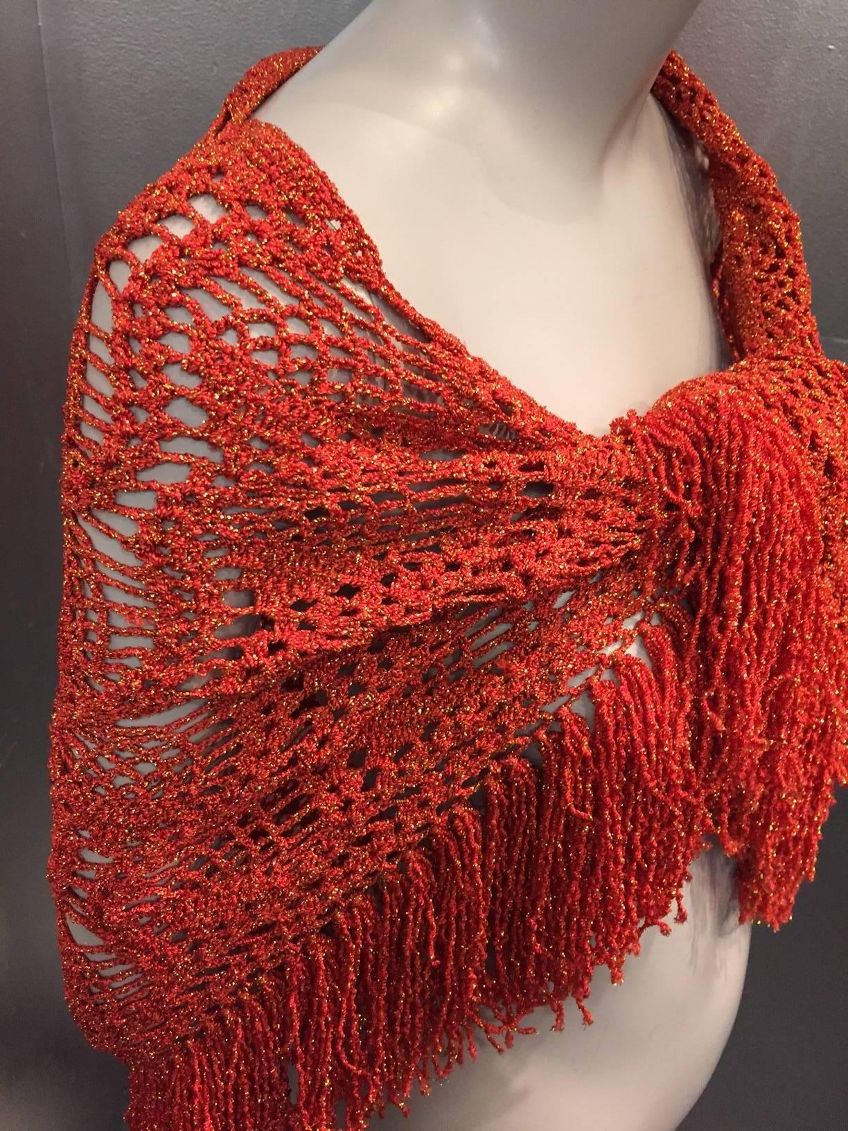 1970s Copper Yarn and Gold Lurex Fringed Crochet Shawl In Excellent Condition In Gresham, OR