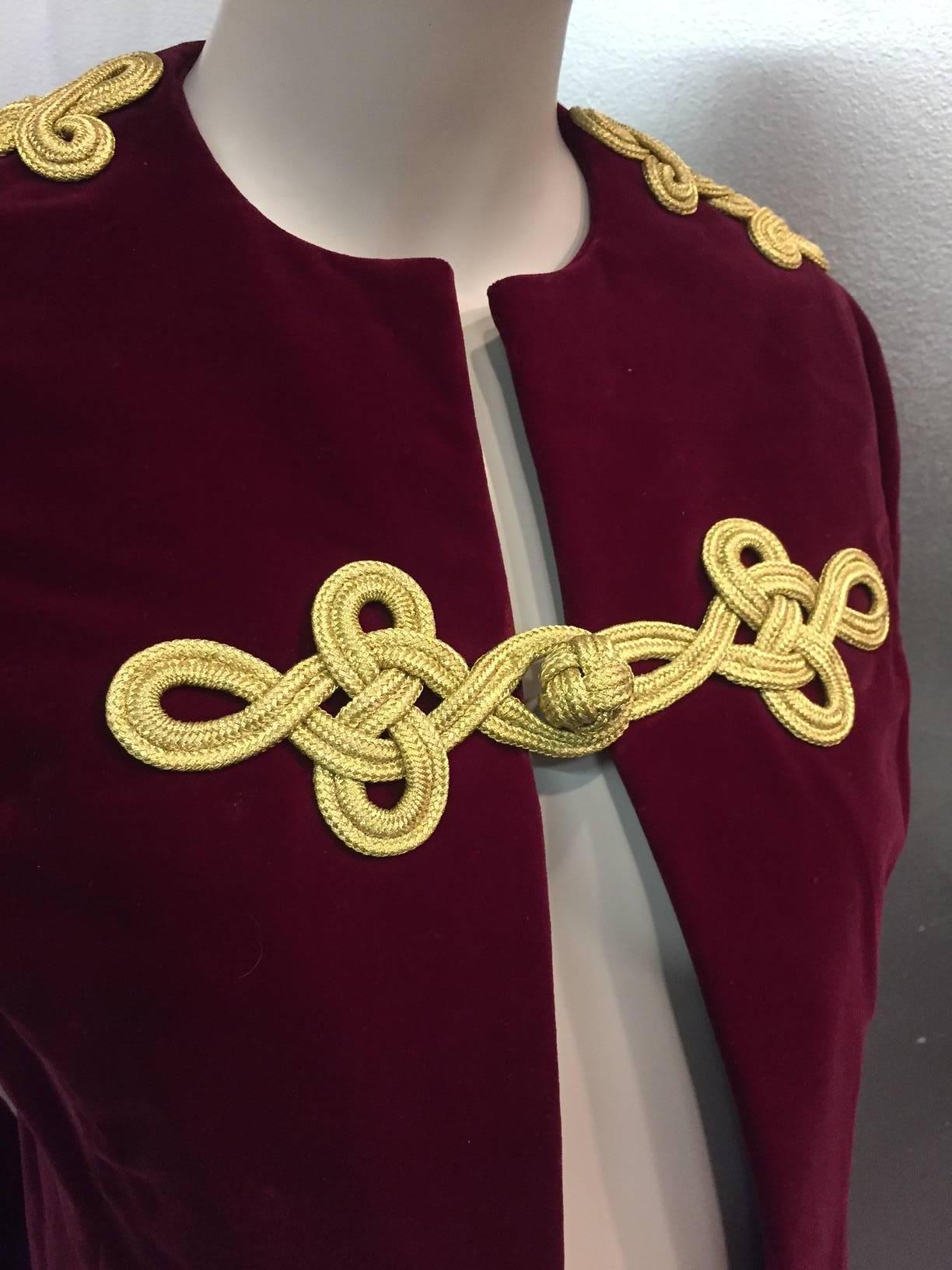 1960s Bill Blass Burgundy Velvet Jacket w Gold Braid Epaulets and Closure In Excellent Condition In Gresham, OR