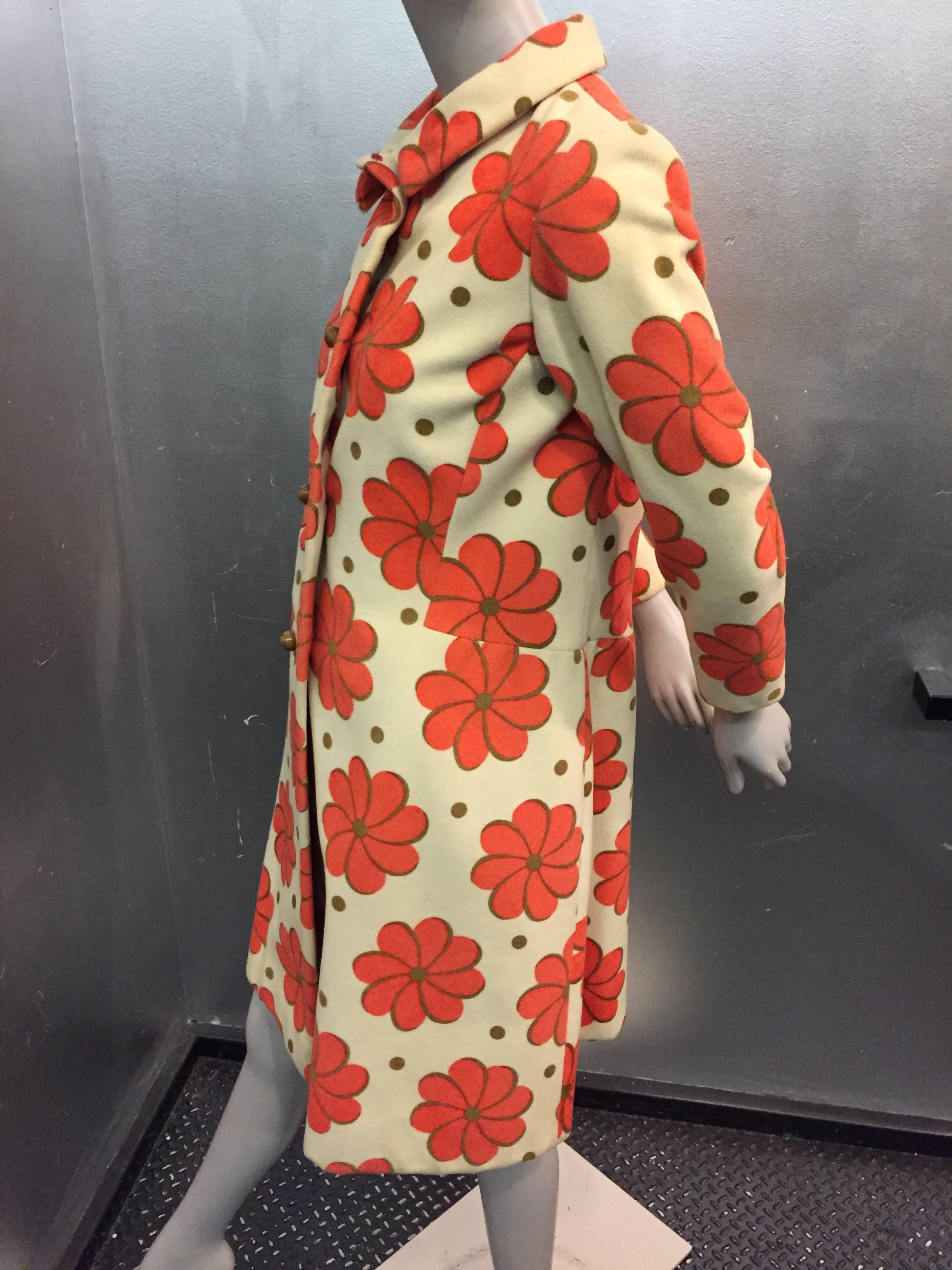 1960s Pierini Cream Italian Wool Coat in a Fabulous Orange Daisy Print 2