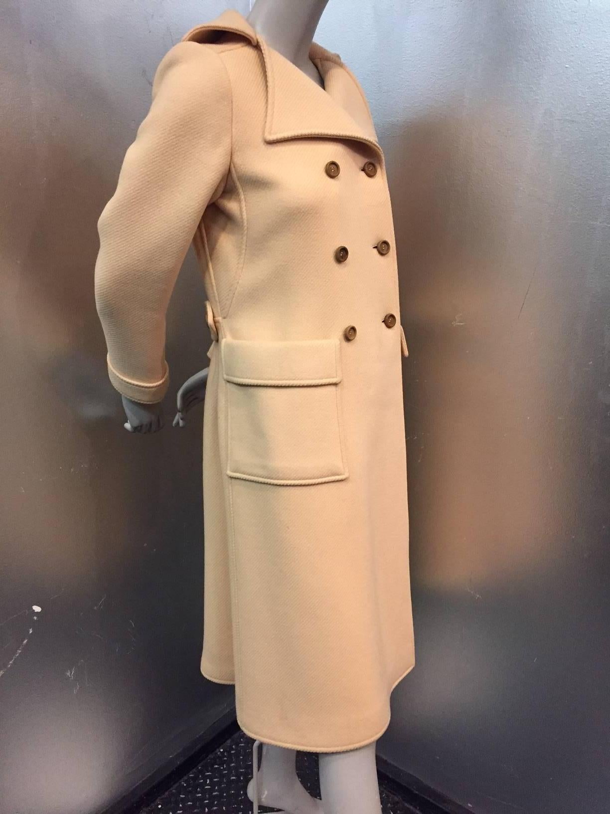 1970s Courrèges Ecru Trench-Style Double-Breasted Coat In Excellent Condition In Gresham, OR