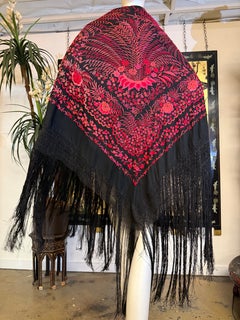 1920s Heavily Embroidered Silk Piano Shawl In European Style w Long Fringe