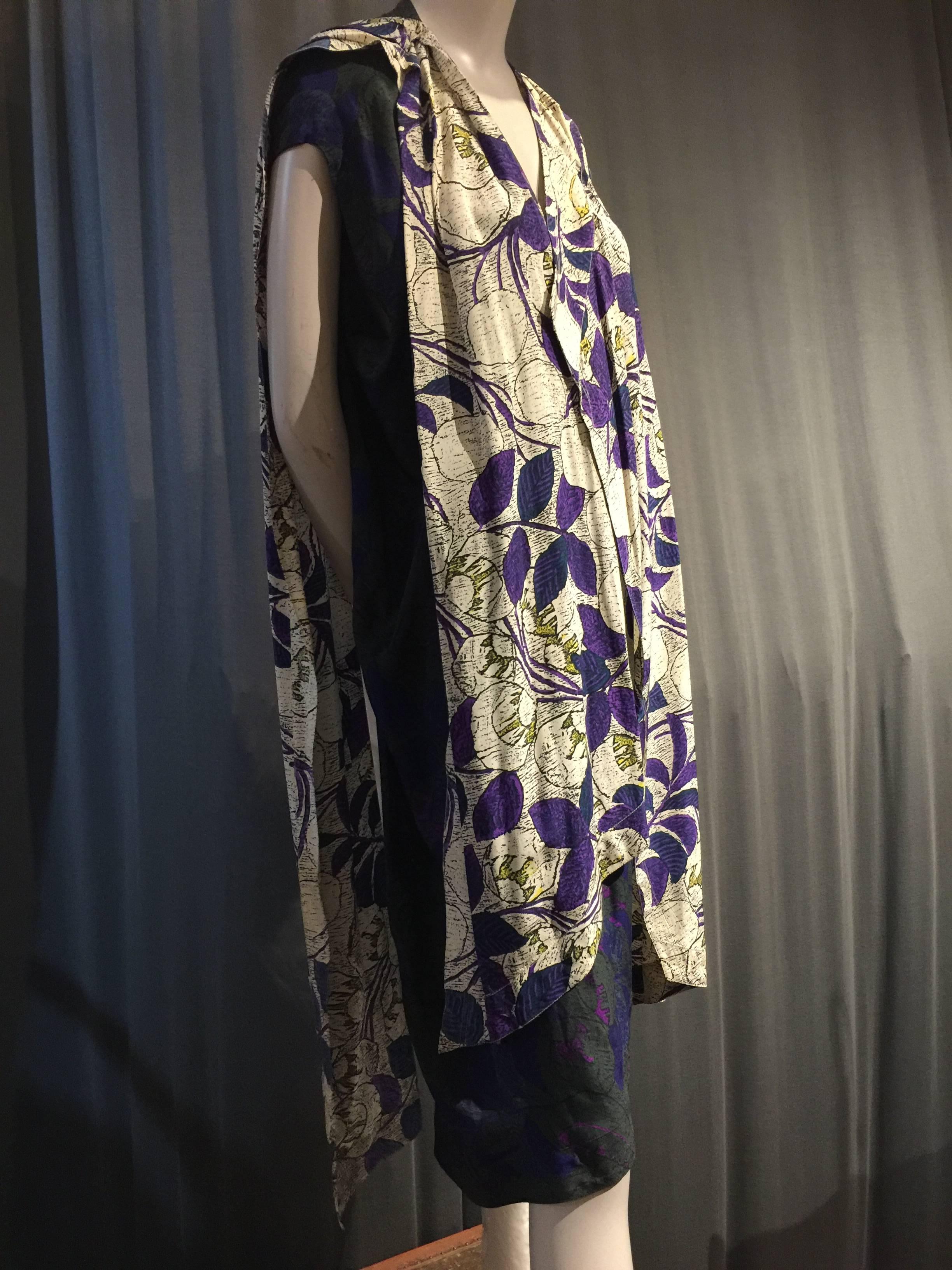 1980s Gianni Versace Silk Print Foulard Duster In Excellent Condition In Gresham, OR