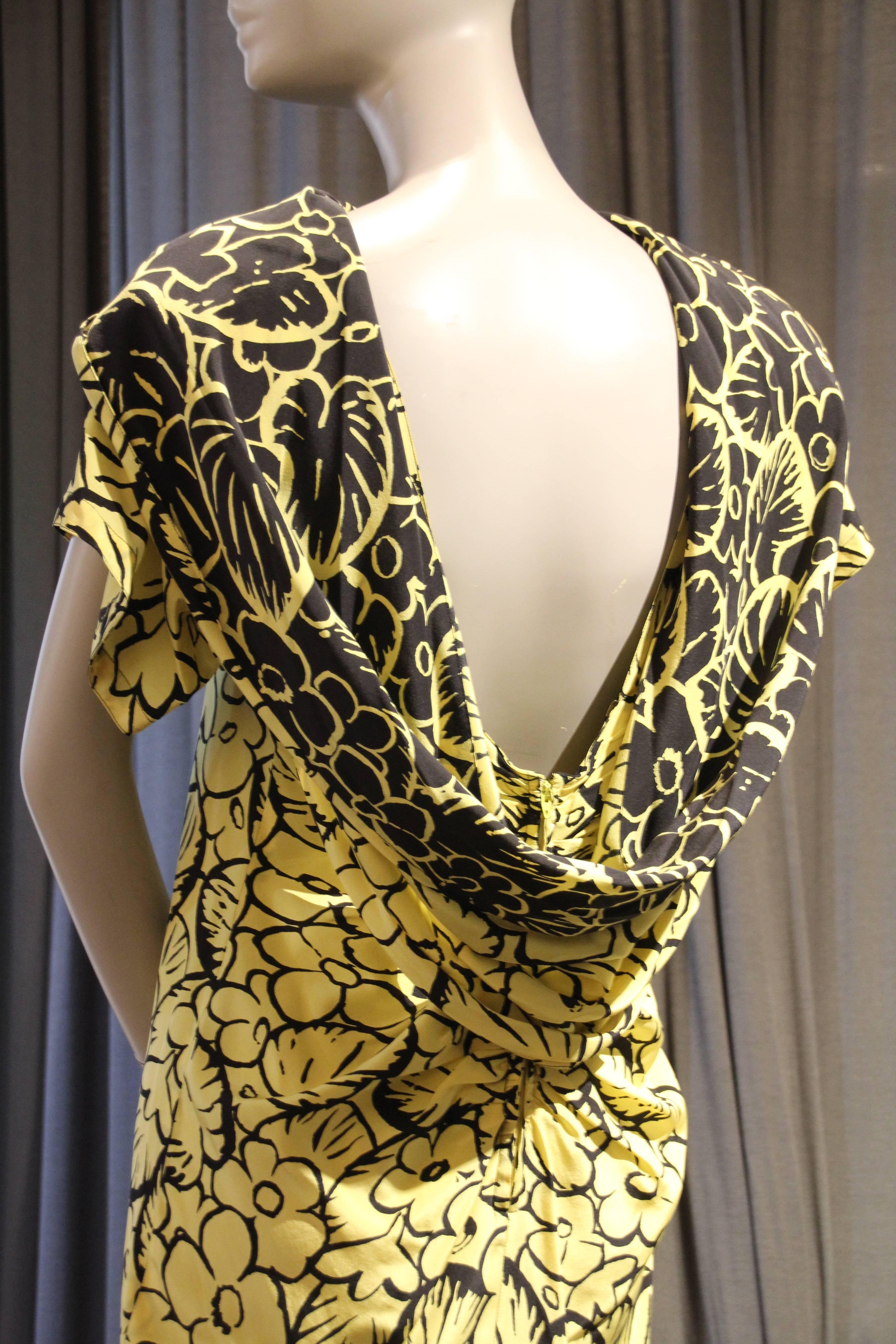 1980s Gianni Versace Yellow and Black Floral Print Silk Dress w Draped Back  For Sale 1