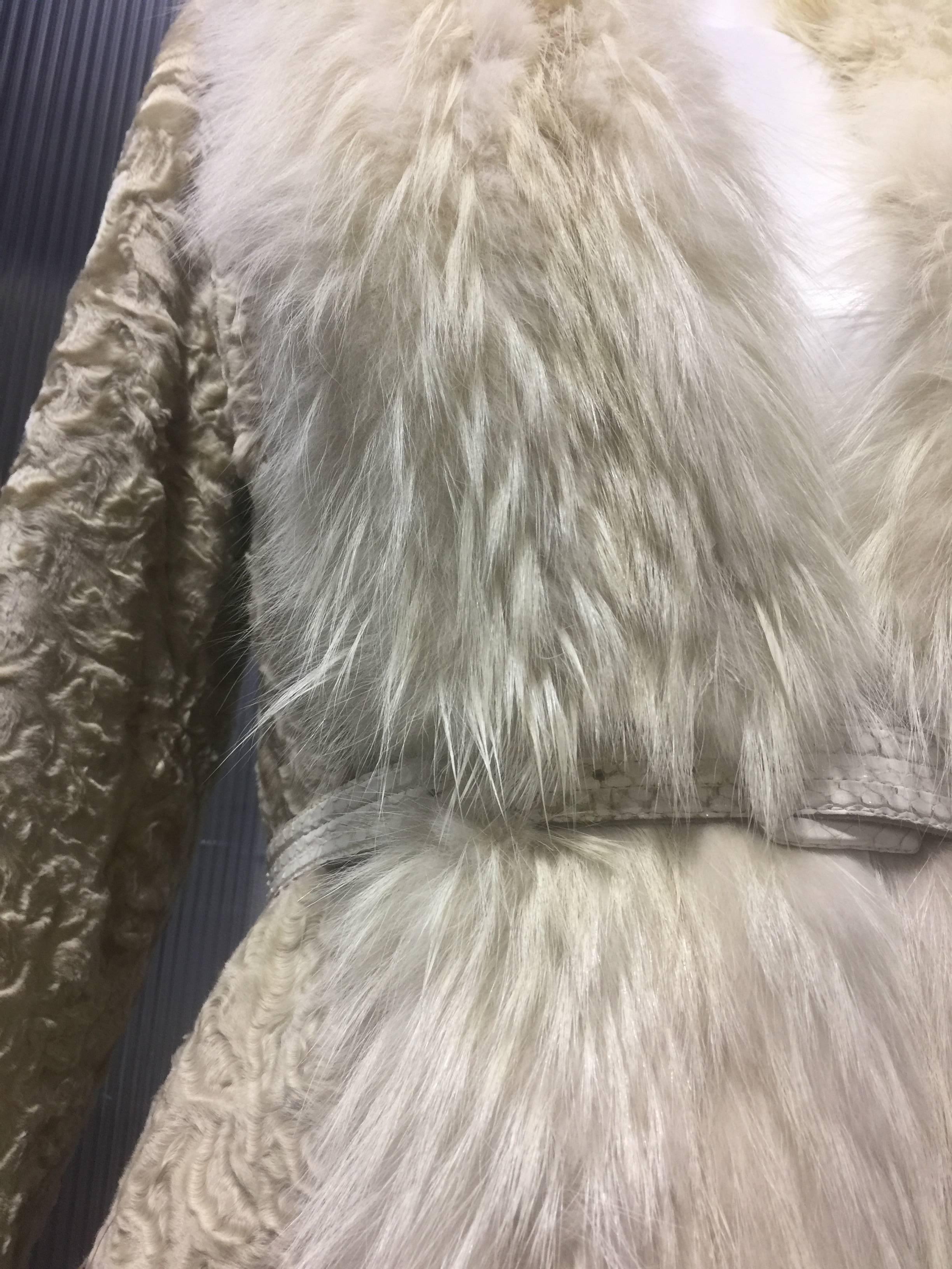 1970s Blonde Broadtail Fur Coat W/ Lush Fox Collar & Snake Belt 5