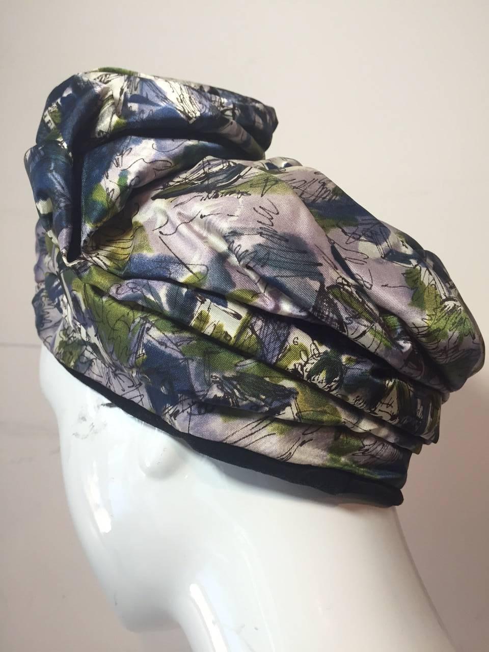 1950s Abstract Floral Print Silk Turban Hat with Velvet Band In Excellent Condition In Gresham, OR