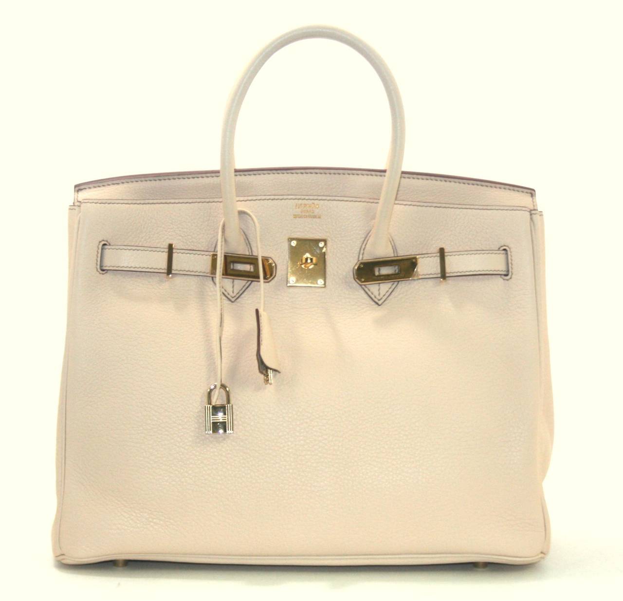 Women's Hermès Birkin Bag in Beige Clemence  with Gold, 35 cm size