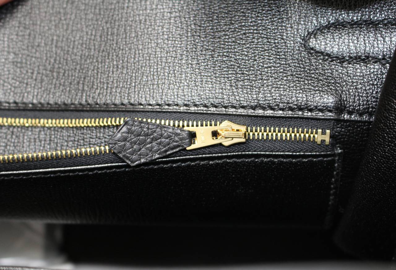 Hermes Birkin in Black Togo Leather with Gold Hardware, 35 cm size 5